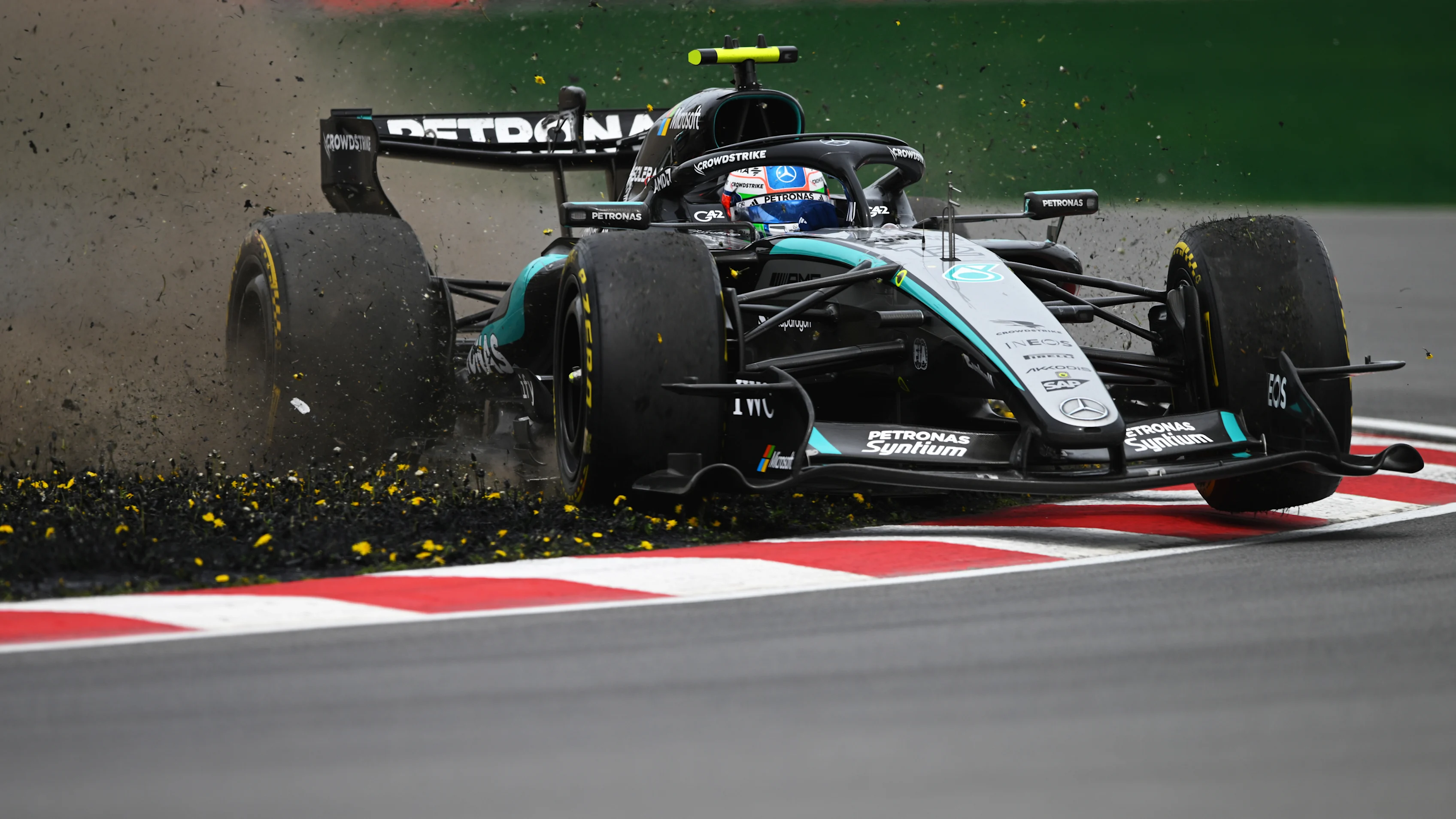 MONTREAL, QUEBEC - MAY 23: Andrea Kimi Antonelli of Italy driving the (12) Mercedes AMG Petronas F1