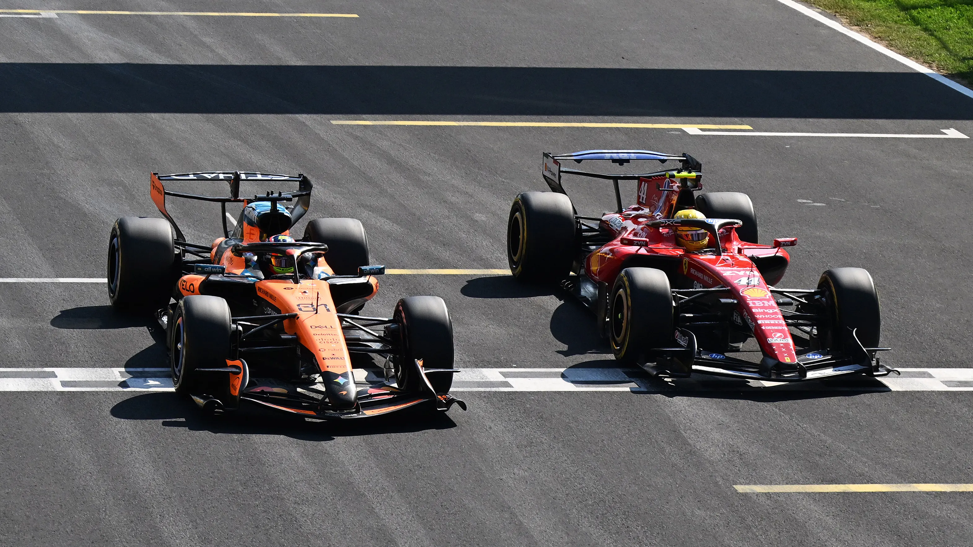 MONZA, ITALY - SEPTEMBER 06: Oscar Piastri of Australia driving the (81) McLaren MCL40 Mercedes and