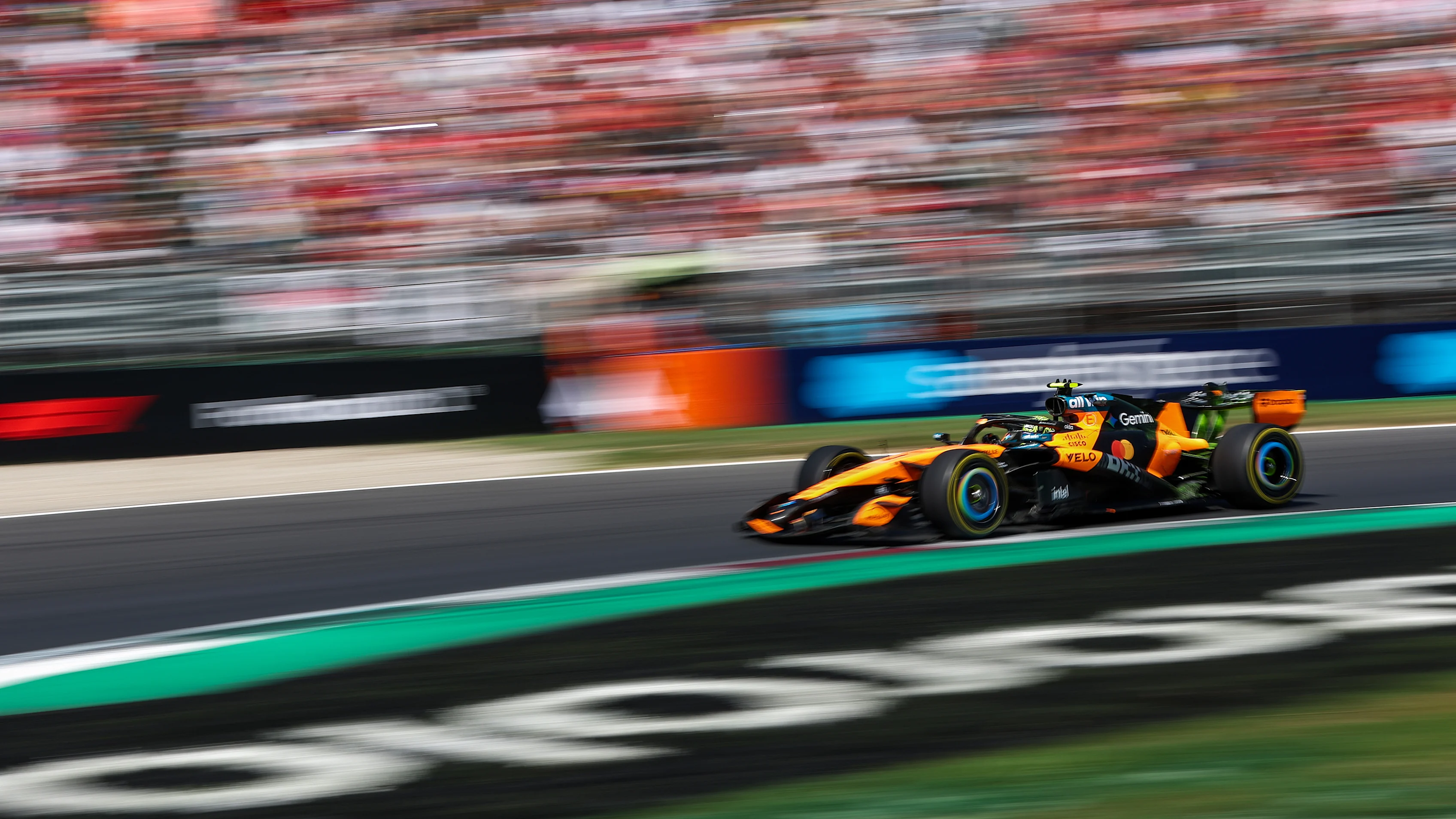 MONZA, ITALY - SEPTEMBER 04: Lando Norris of Great Britain driving the (1) McLaren MCL40 Mercedes