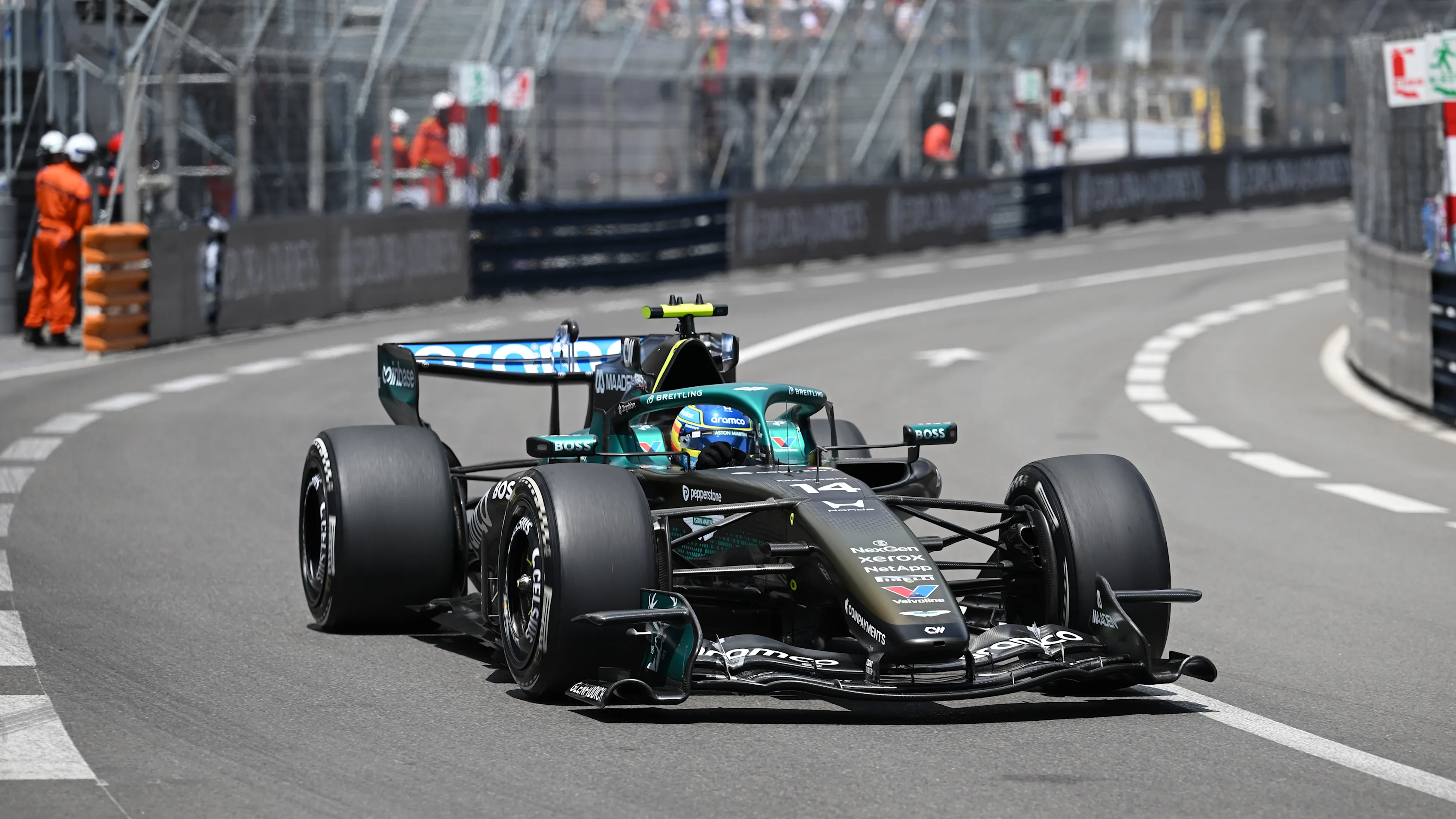 MONTE-CARLO, MONACO - JUNE 05: Fernando Alonso of Spain driving the (14) Aston Martin F1 Team AMR26
