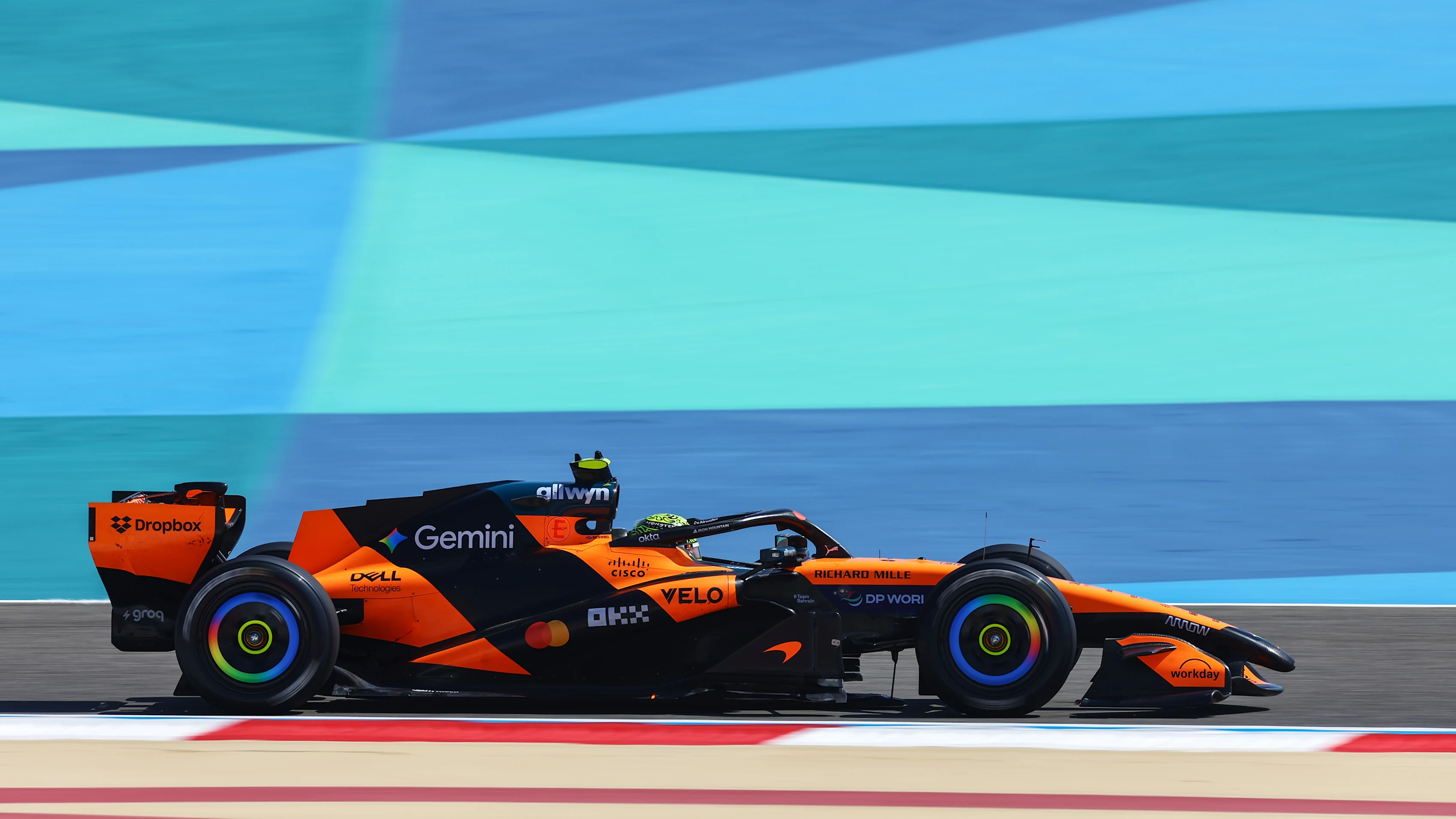 BAHRAIN, BAHRAIN - FEBRUARY 18: Lando Norris of Great Britain driving the (1) McLaren MCL40