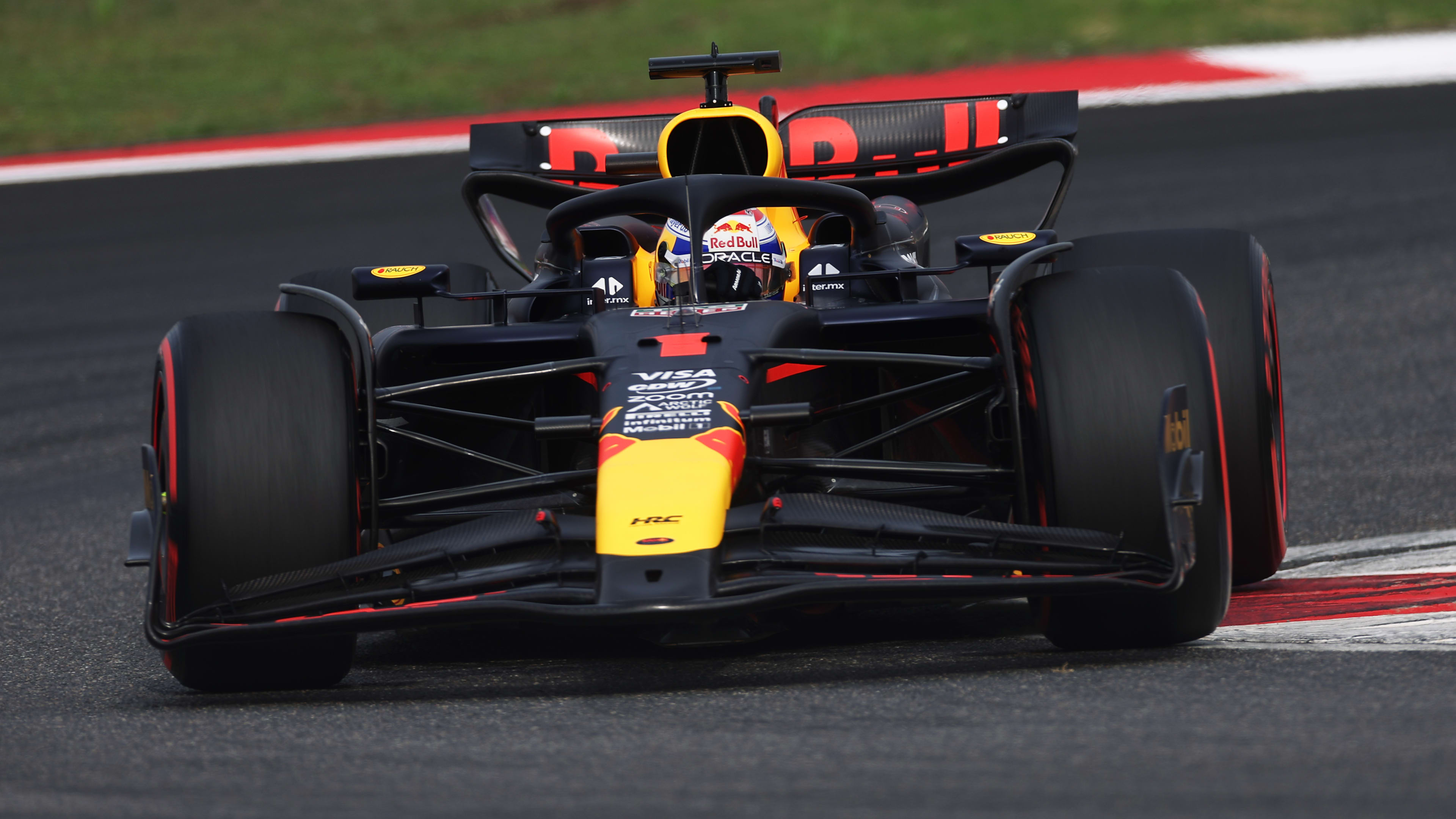 Verstappen seals pole position for Chinese Grand Prix as he heads Perez and Alonso