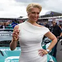 Actress and singer Hannah Waddingham performed the National Anthem ahead of the race