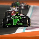 LUSAIL CITY, QATAR - NOVEMBER 29: Gabriel Bortoleto of Brazil driving the (5) Kick Sauber C45 Ferrari leads Oliver Bearman of Great Britain driving the (87) Haas F1 VF-25 Ferrari on track during the Sprint ahead of the F1 Grand Prix of Qatar at Lusail International Circuit on November 29, 2025 in Lusail City, Qatar. (Photo by Clive Mason/Getty Images)