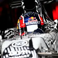 JEREZ DE LA FRONTERA, SPAIN - FEBRUARY 02:  Daniil Kvyat of Russia and Infiniti Red Bull Racing