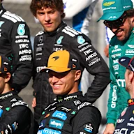 ABU DHABI, UNITED ARAB EMIRATES - DECEMBER 07: Oscar Piastri of Australia and McLaren Lando Norris