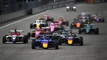 LAS VEGAS, NEVADA - NOVEMBER 22: Chloe Chambers of United States and Campos Racing (14) leads the