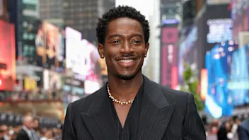 GENERAL%20CROP%20(37).png