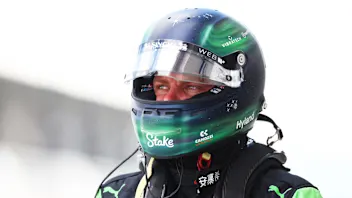 MIAMI, FLORIDA - MAY 03: 18th placed qualifier Valtteri Bottas of Finland and Stake F1 Team Kick
