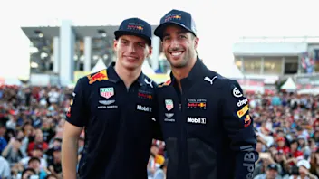 Verstappen%20Ricciardo.png