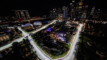 SINGAPORE, SINGAPORE - SEPTEMBER 15: Max Verstappen of the Netherlands driving the (1) Oracle Red