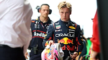 MELBOURNE, AUSTRALIA - MARCH 15: Eighteenth placed qualifier Liam Lawson of New Zealand driving the