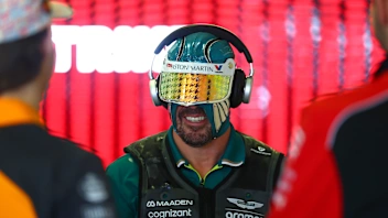 MEXICO CITY, MEXICO - OCTOBER 26: Fernando Alonso of Spain and Aston Martin F1 Team on the drivers