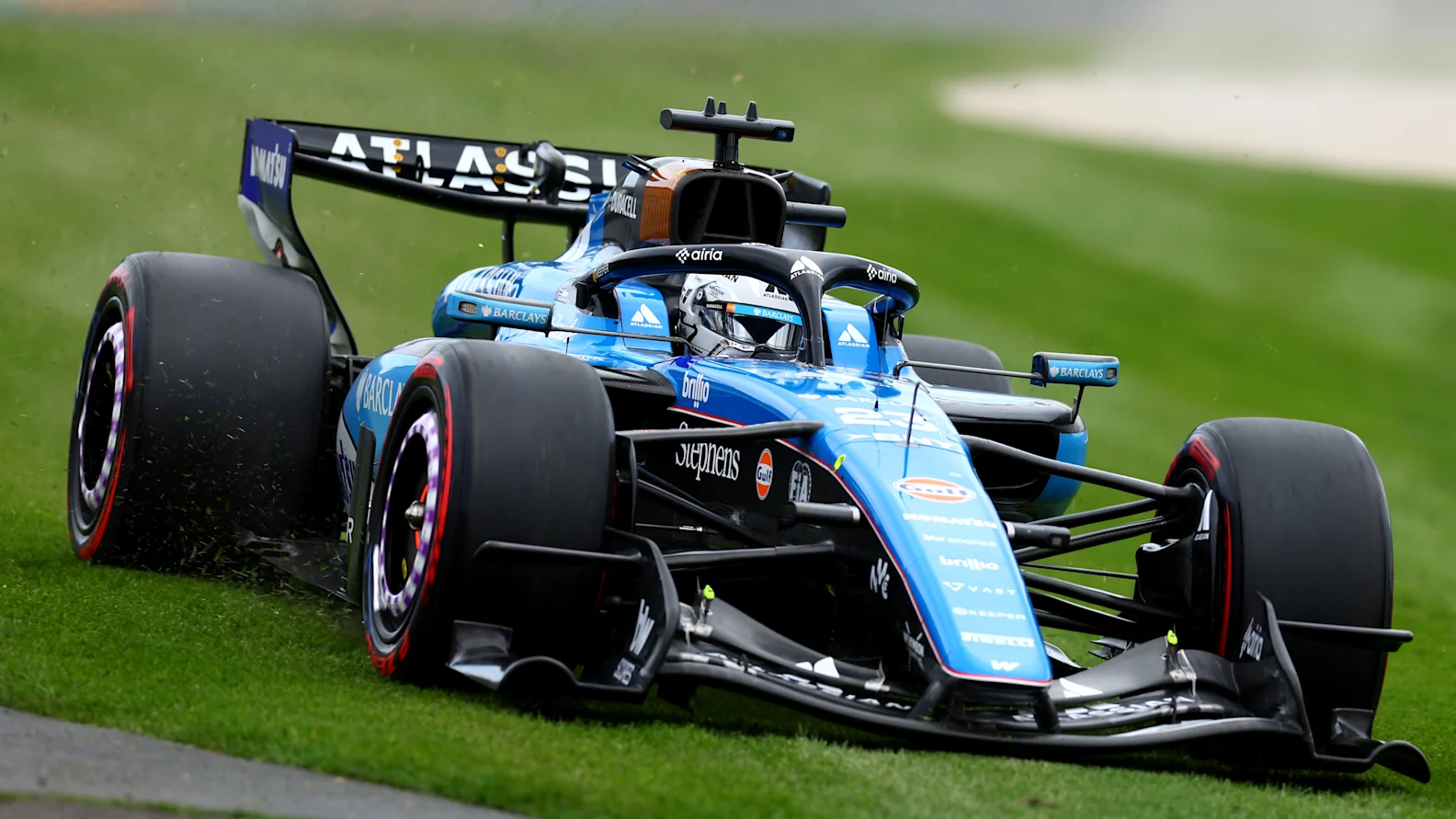 MELBOURNE, AUSTRALIA - MARCH 07: Alexander Albon of Thailand driving the (23) Williams FW48