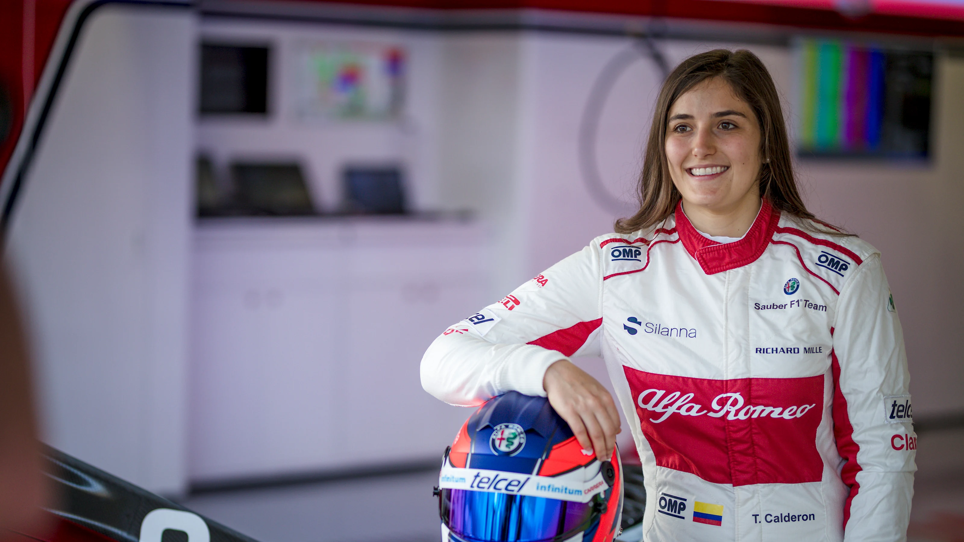 AUTODROMO HERMANOS RODRIGUEZ, MEXICO - OCTOBER 26: Tatiana Calderon, Alfa Romeo Sauber F1 Team Test