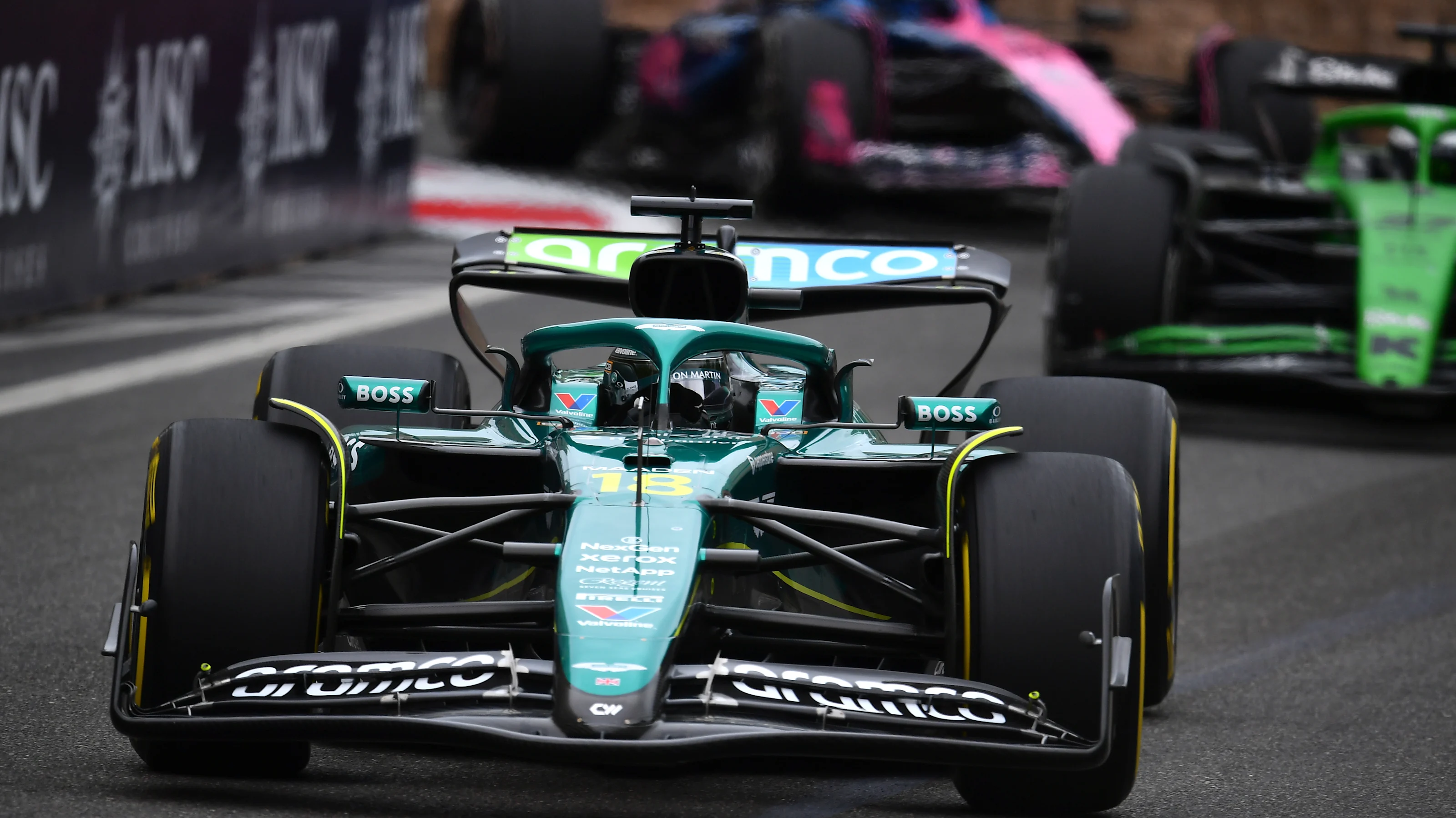 BAKU, AZERBAIJAN - SEPTEMBER 21: Lance Stroll of Canada driving the (18) Aston Martin F1 Team AMR25