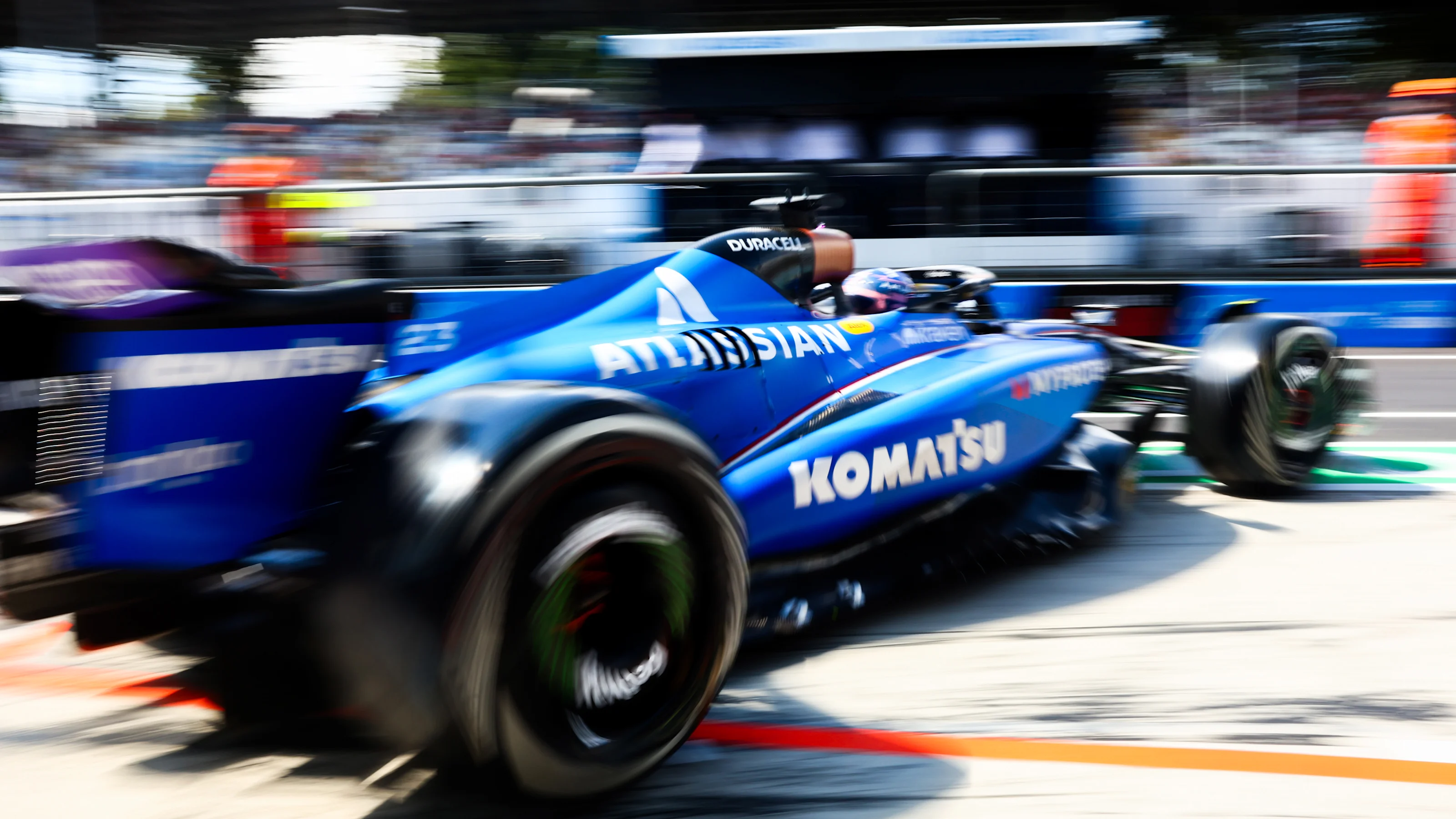 MONZA, ITALY - SEPTEMBER 05: Alexander Albon of Thailand driving the (23) Williams FW47 Mercedes