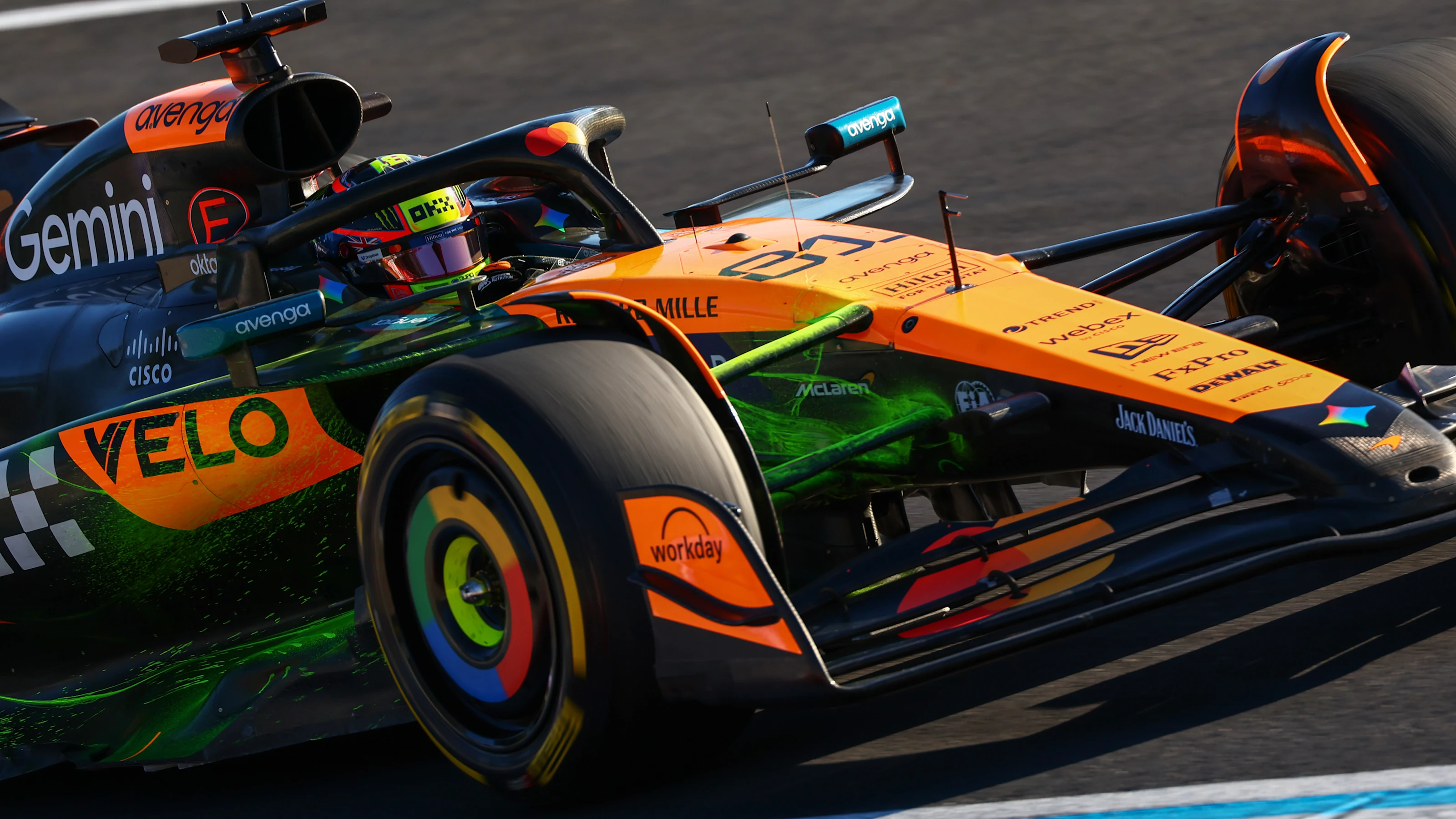 MONZA, ITALY - SEPTEMBER 05: Oscar Piastri of Australia driving the (81) McLaren MCL39 Mercedes on