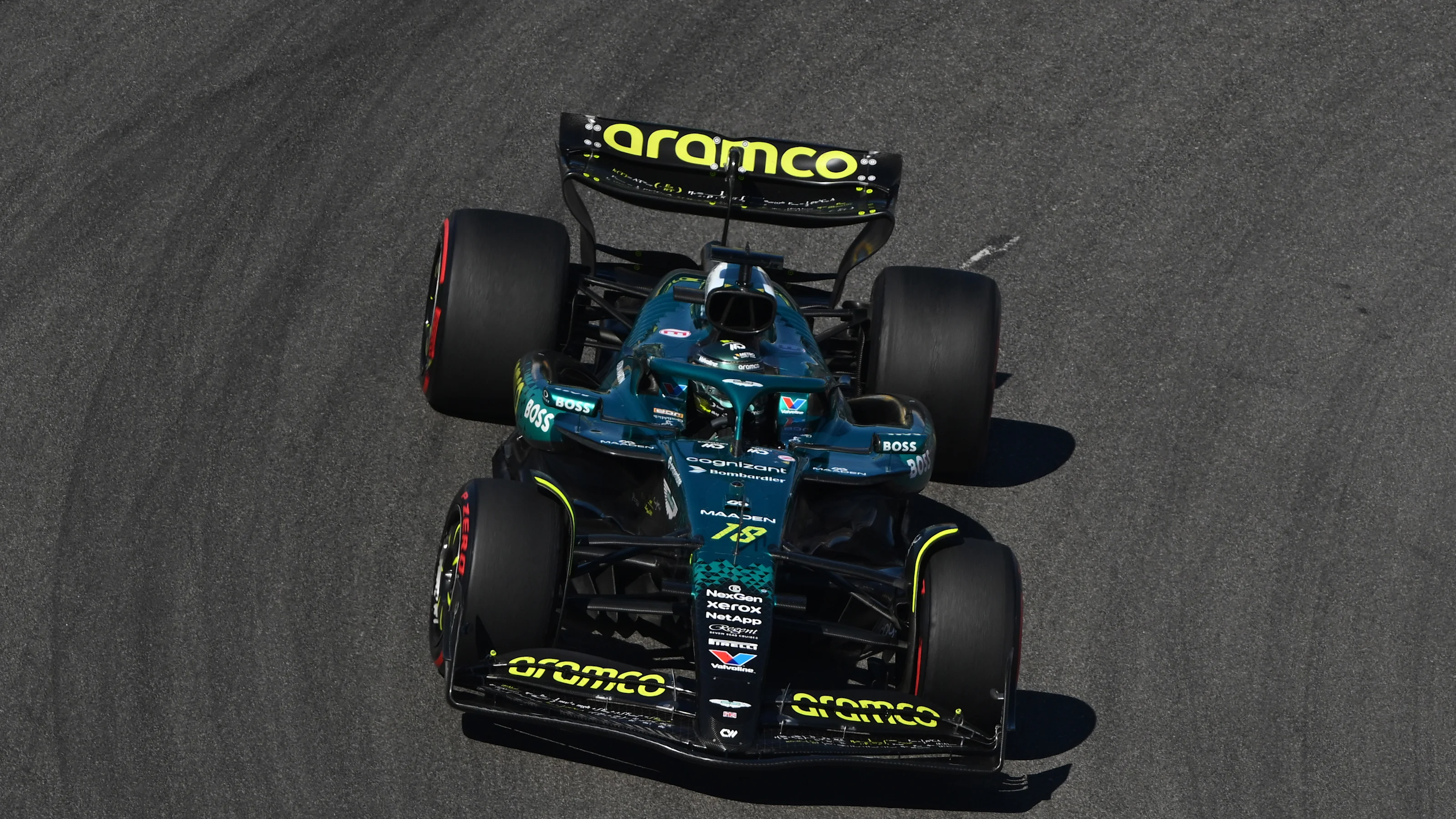 AUSTIN, TEXAS - OCTOBER 19: Lance Stroll of Canada driving the (18) Aston Martin F1 Team AMR25