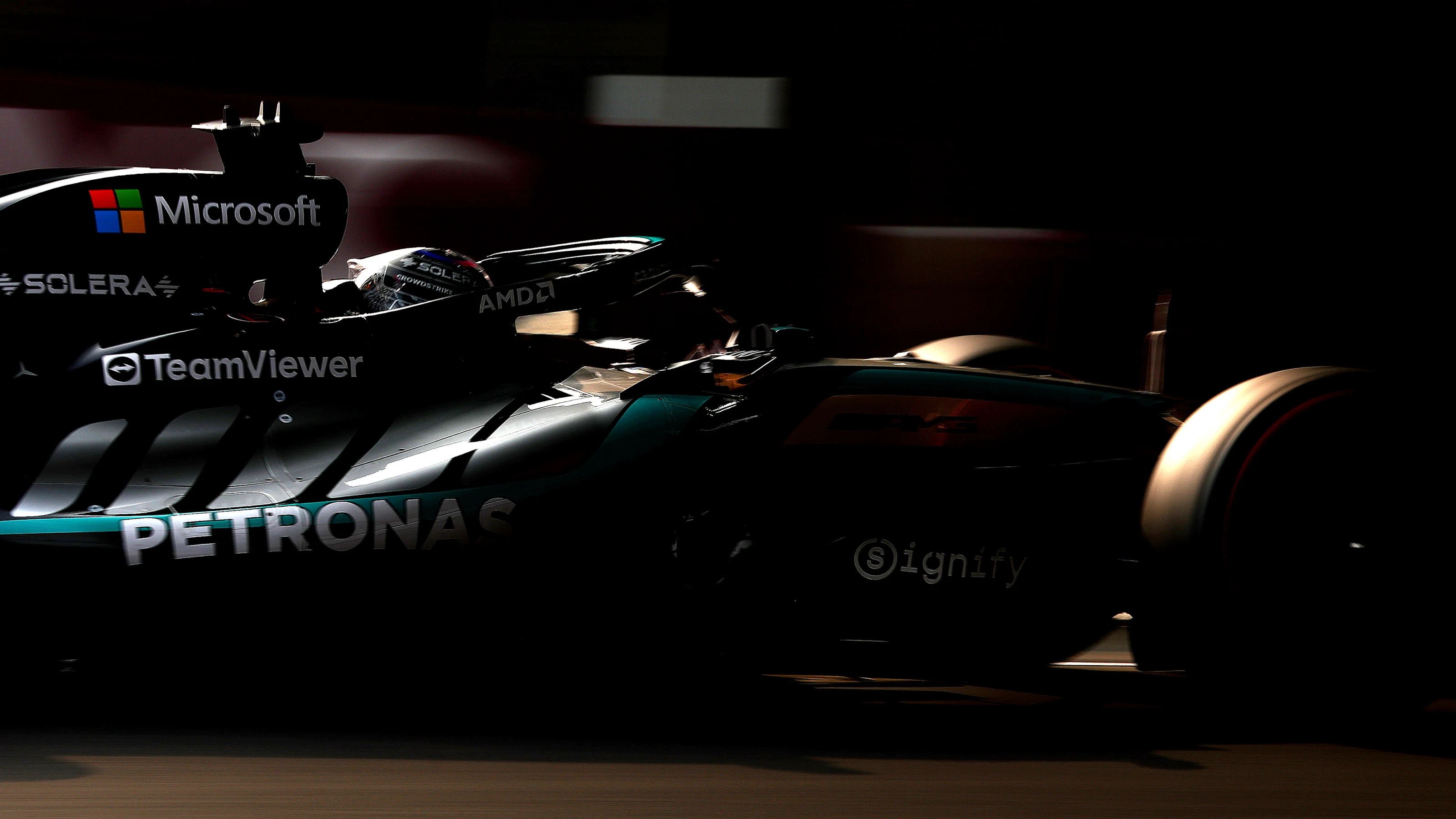 SUZUKA, JAPAN - MARCH 28: George Russell of Great Britain driving the (63) Mercedes AMG Petronas F1