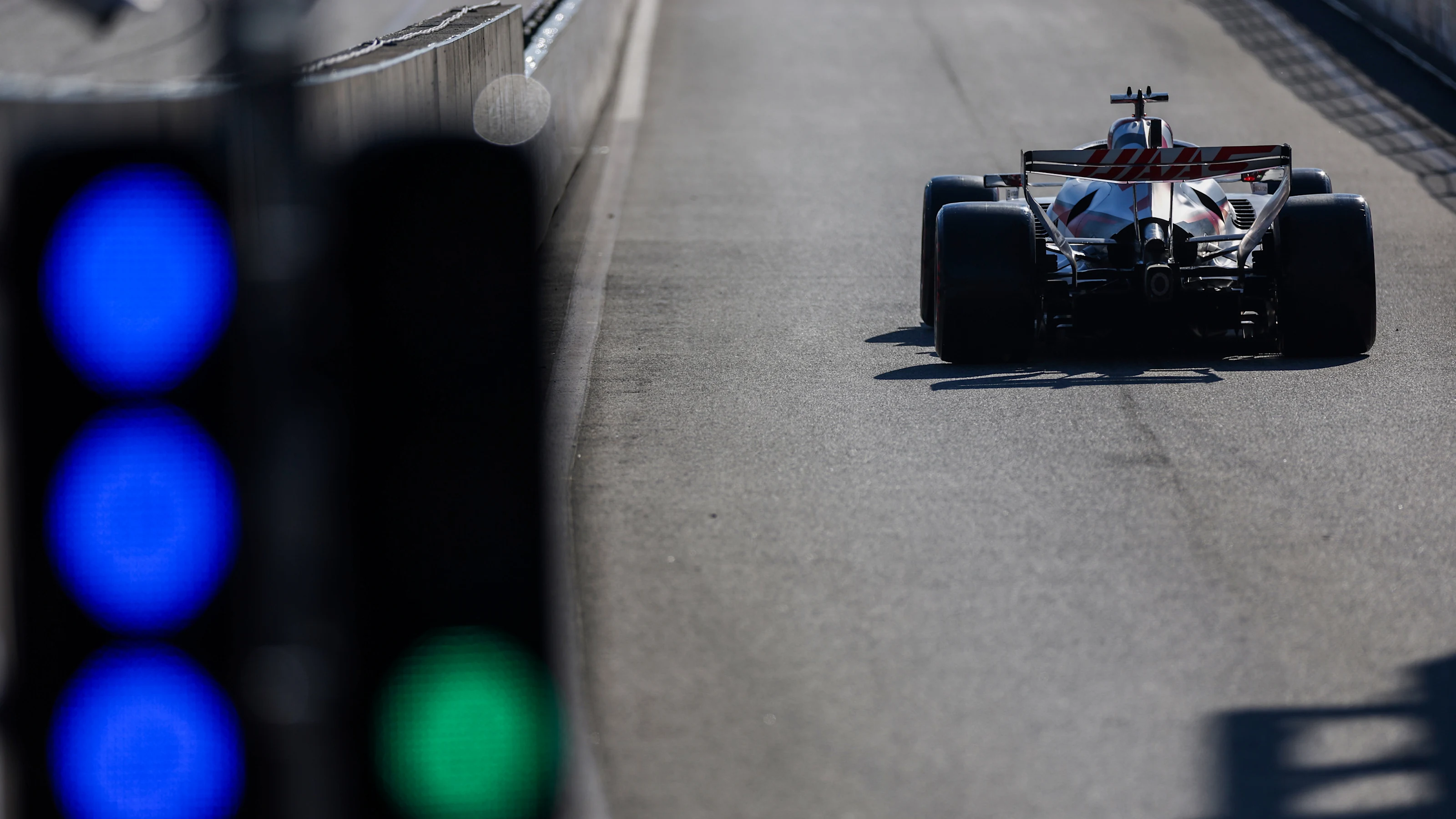 SPIELBERG, AUSTRIA - JUNE 26: Esteban Ocon of France driving the (31) Haas F1 VF-26 Ferrari in the