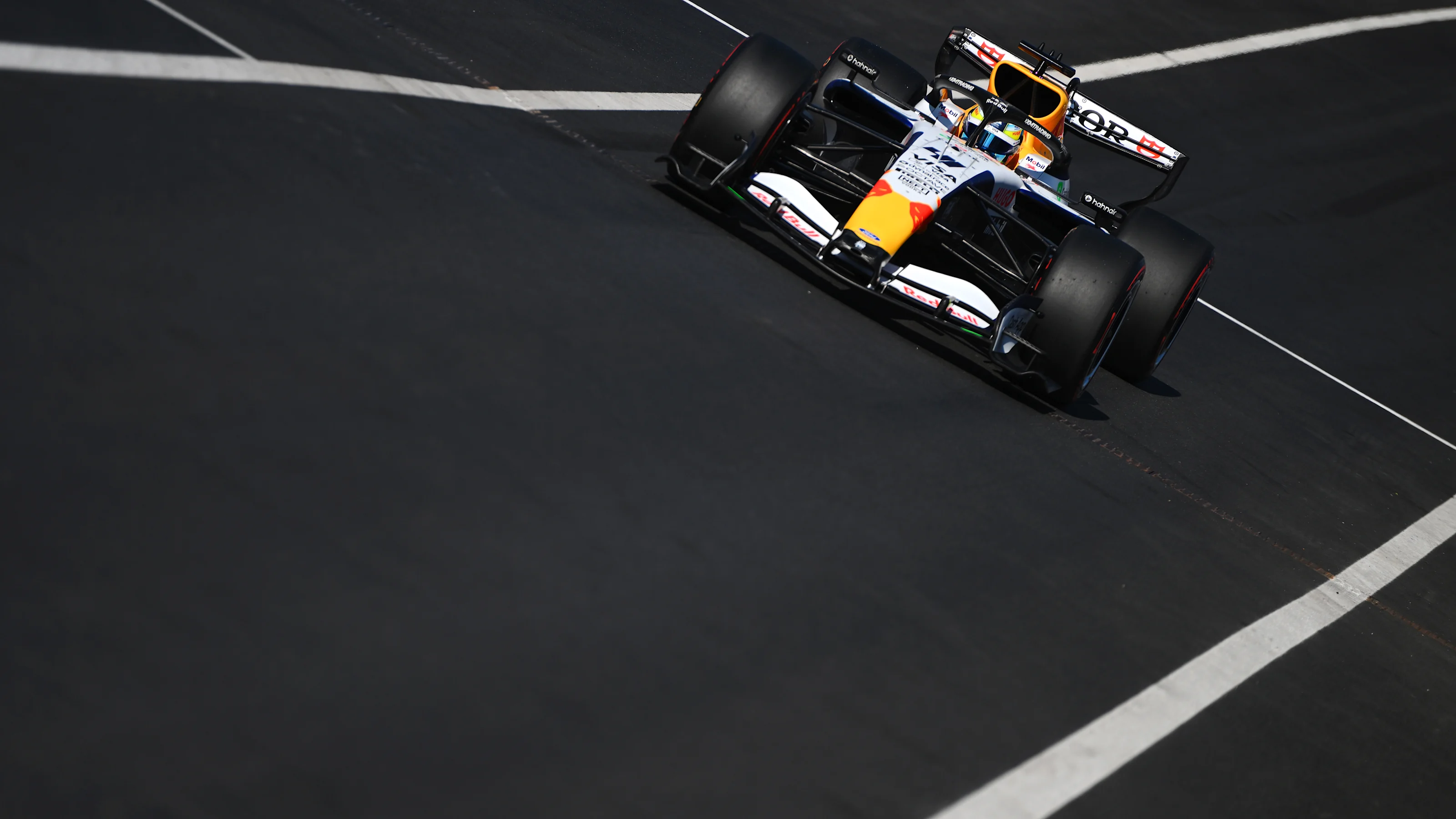 SPIELBERG, AUSTRIA - JUNE 27: Arvid Lindblad of Great Britain driving the (41) Visa Cash App Racing