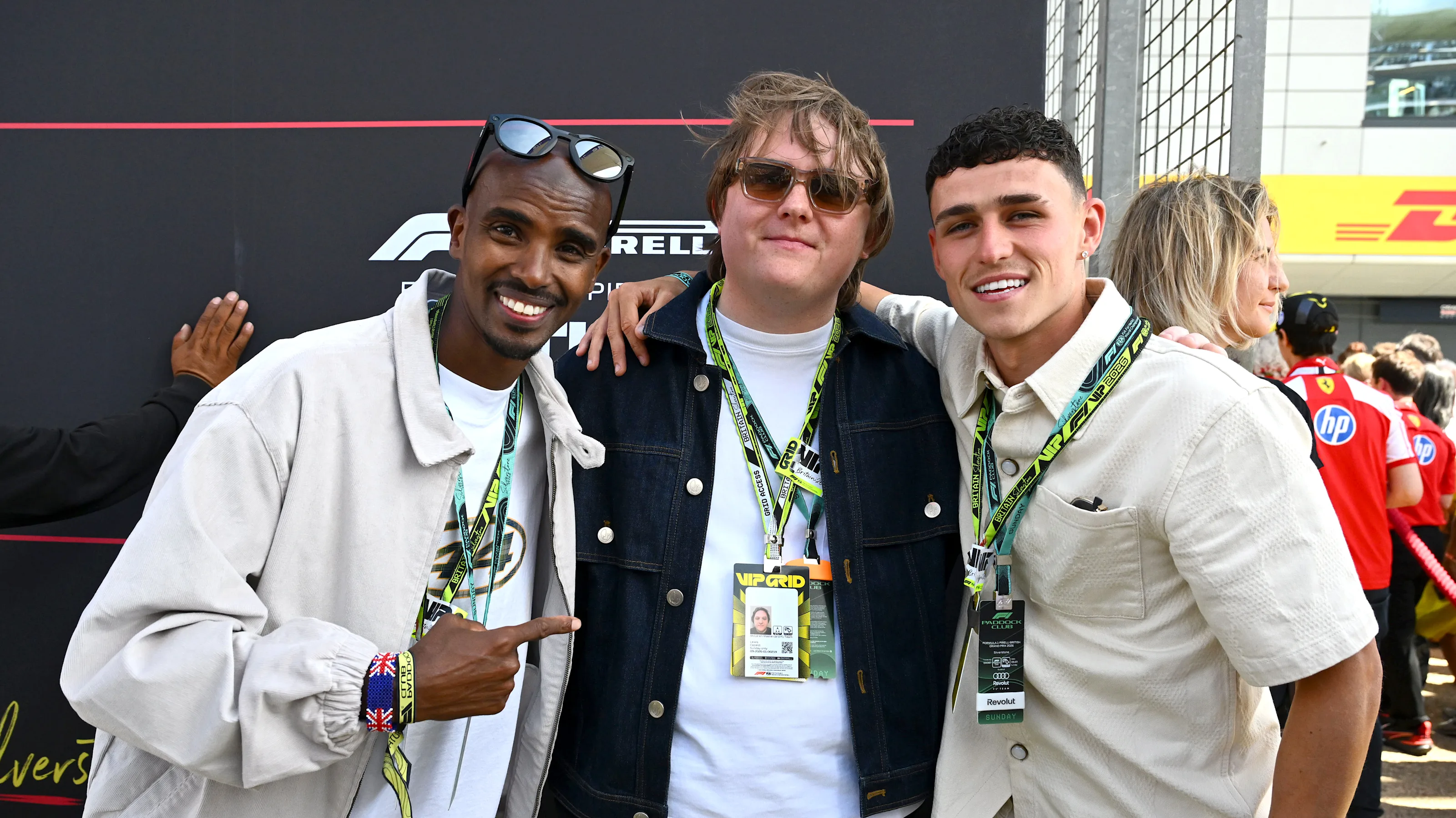 NORTHAMPTON, ENGLAND - JULY 05: Mo Farah, Lewis Capaldi and Phil Foden pose for a photo on the grid