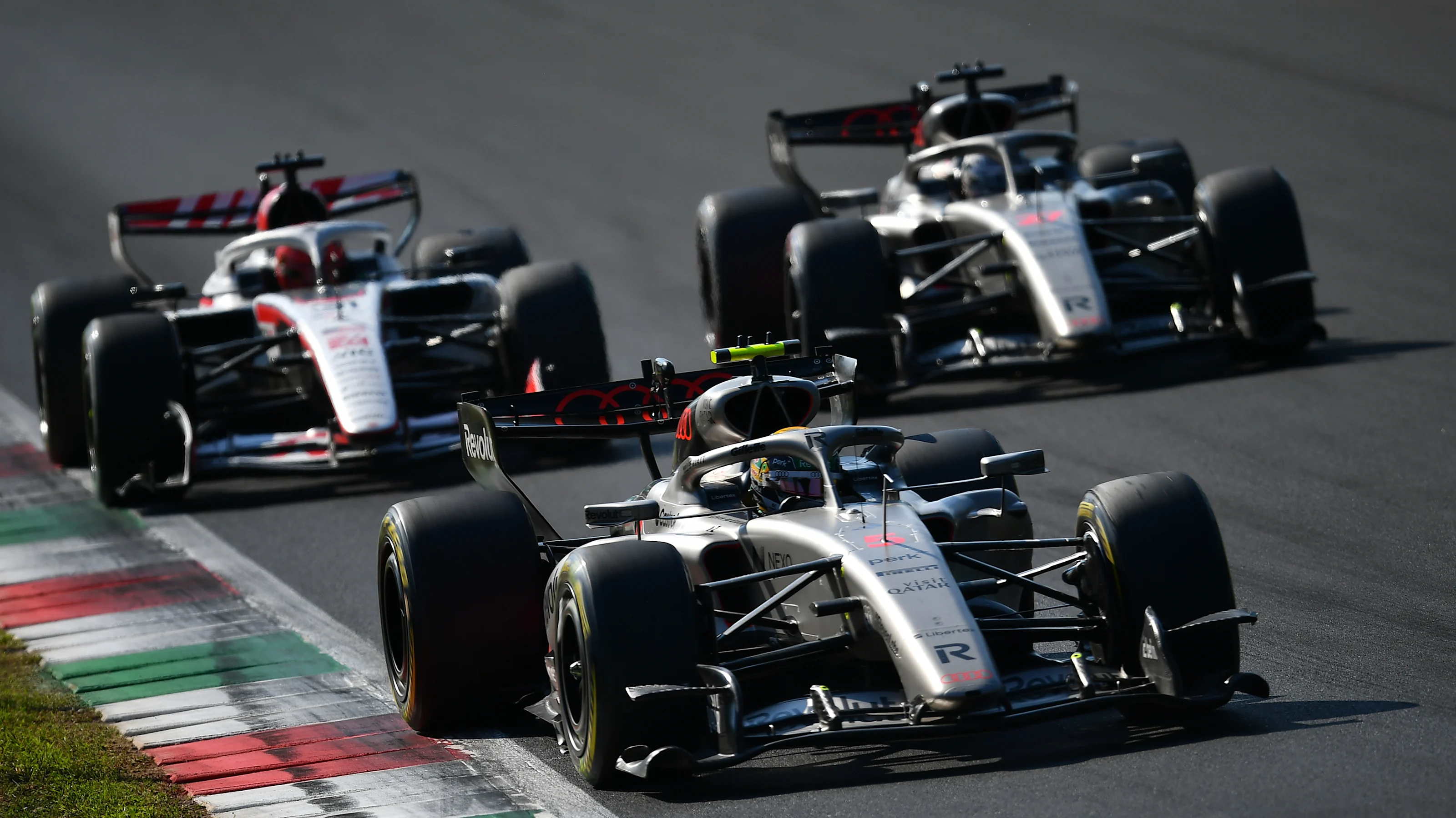 MONZA, ITALY - SEPTEMBER 06: Gabriel Bortoleto of Brazil driving the (5) Audi F1 Team R26 on track