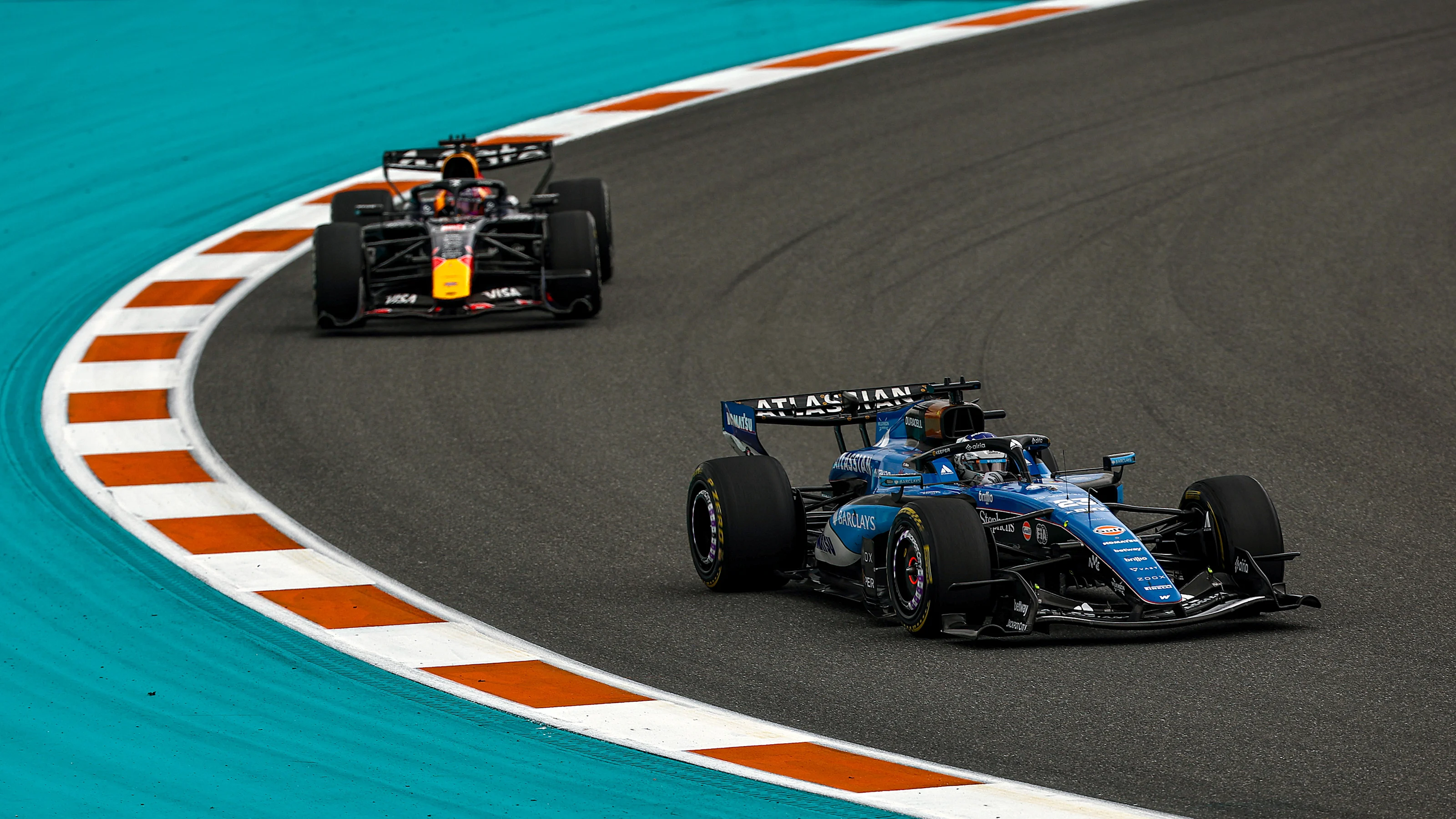 MIAMI, FLORIDA - MAY 03: Alexander Albon of Thailand driving the (23) Williams FW48 Mercedes leads