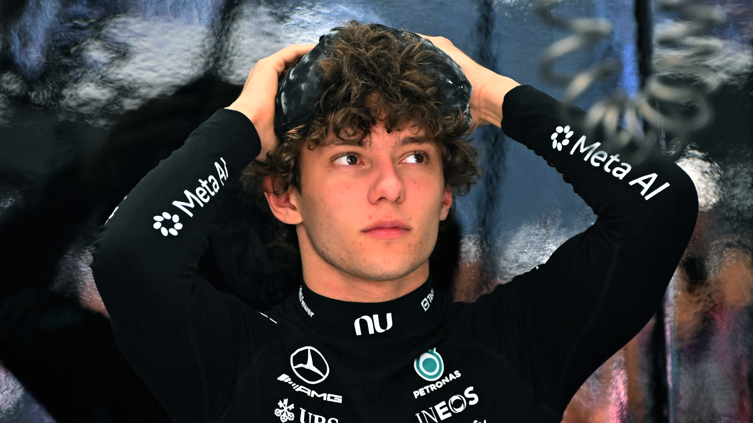 AUSTIN, TEXAS - OCTOBER 23: Andrea Kimi Antonelli of Italy and Mercedes AMG Petronas F1 Team cools