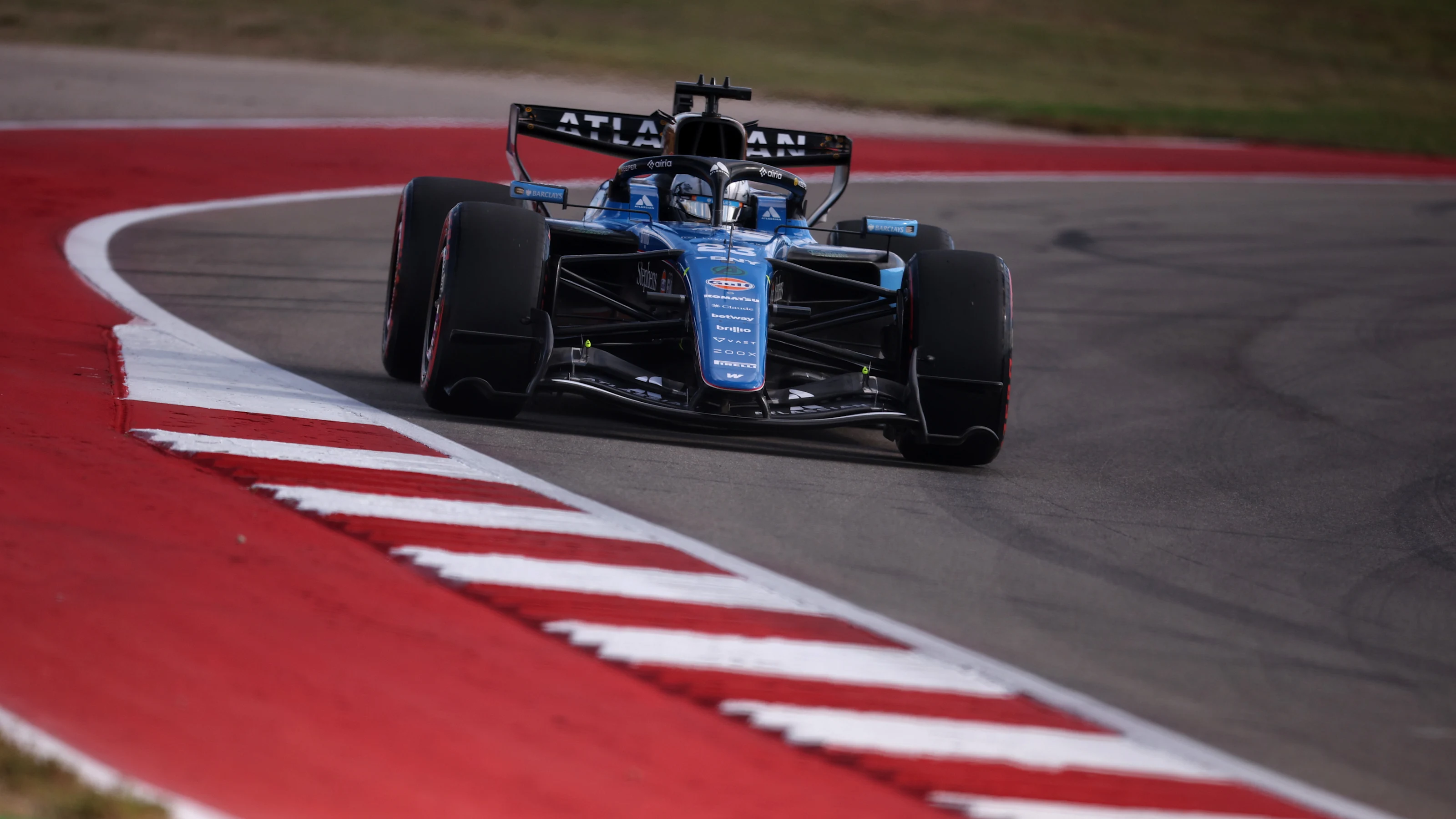 AUSTIN, TEXAS - OCTOBER 24: Alexander Albon of Thailand driving the (23) Williams FW48 Mercedes on