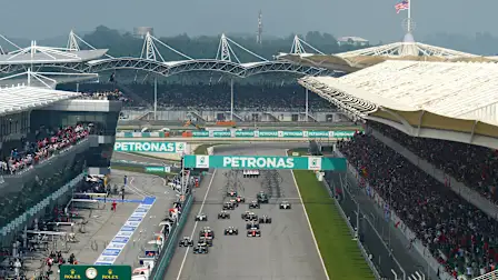 Lewis Hamilton (GBR) Mercedes AMG F1 W05 leads at the start of the race.\nFormula One World