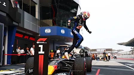 KUALA LUMPUR, MALAYSIA - OCTOBER 04: Race winner Max Verstappen of the Netherlands and Oracle Red
