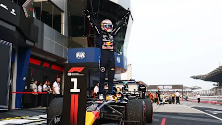 KUALA LUMPUR, MALAYSIA - OCTOBER 04: Race winner Max Verstappen of the Netherlands and Oracle Red