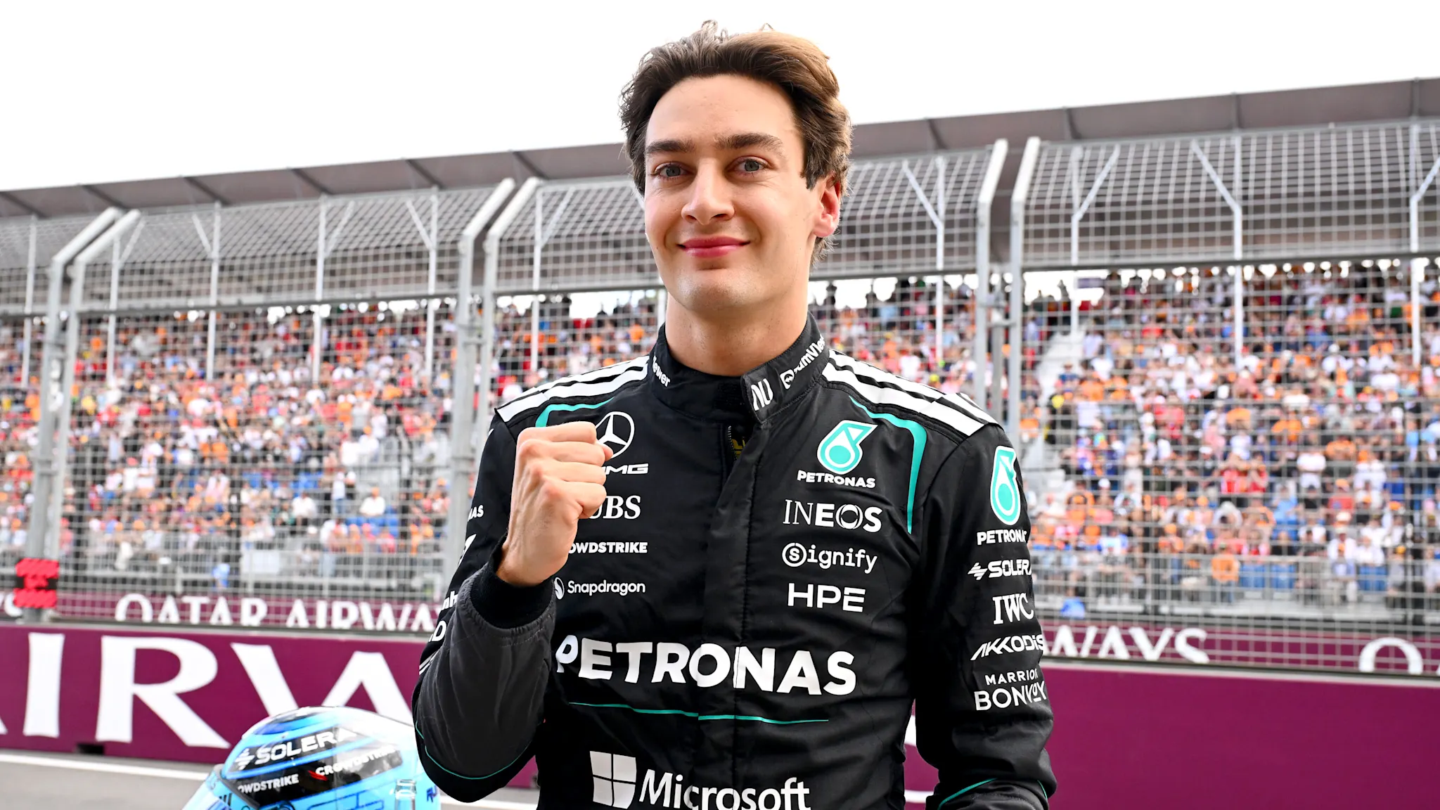 러셀은 차가 '생동감 넘치는' 모습을 보인 후 호주 폴 포지션에서의 경기를 회상했다.