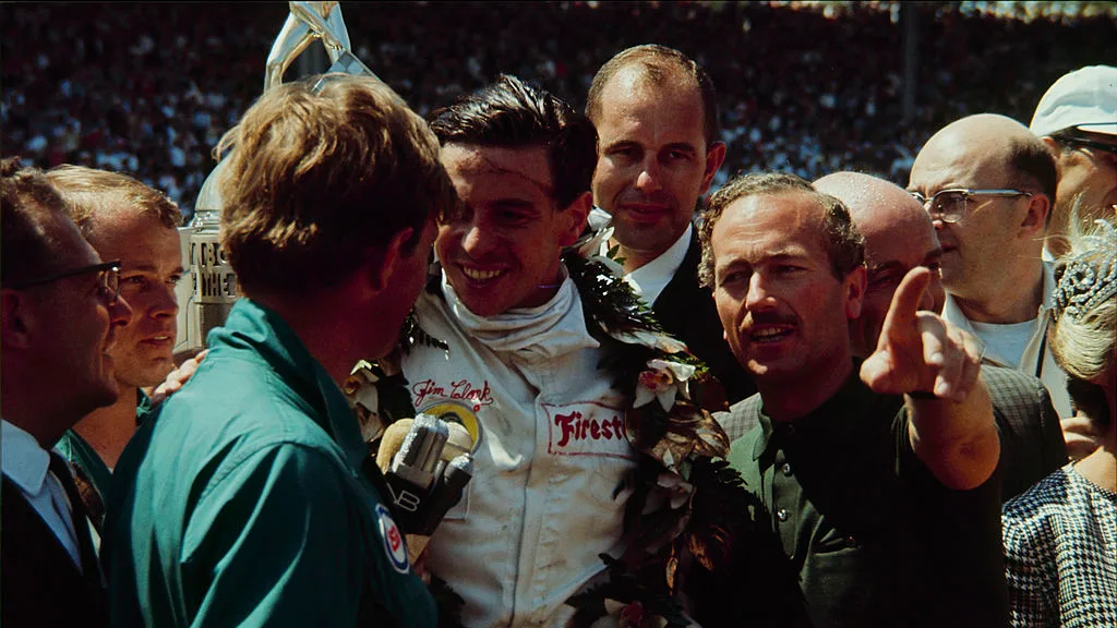 UNITED STATES - JUNE 01:  49th Indianapolis 500 - 1965. Jim Clark(middle) with designer, engineer