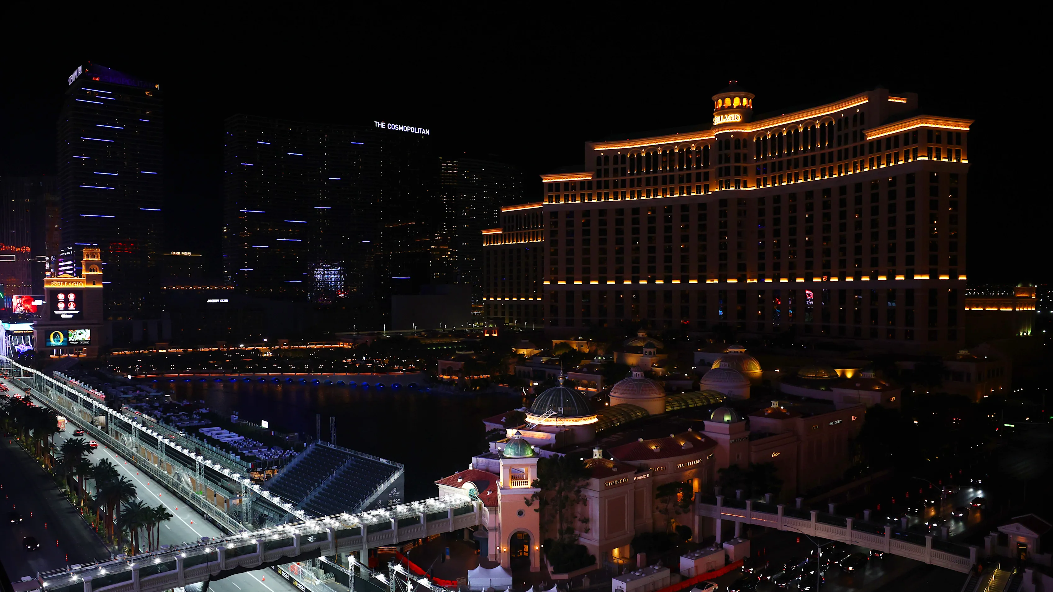 LAS VEGAS, NEVADA - NOVEMBER 14: A general view of the circuit along Las Vegas Strip during