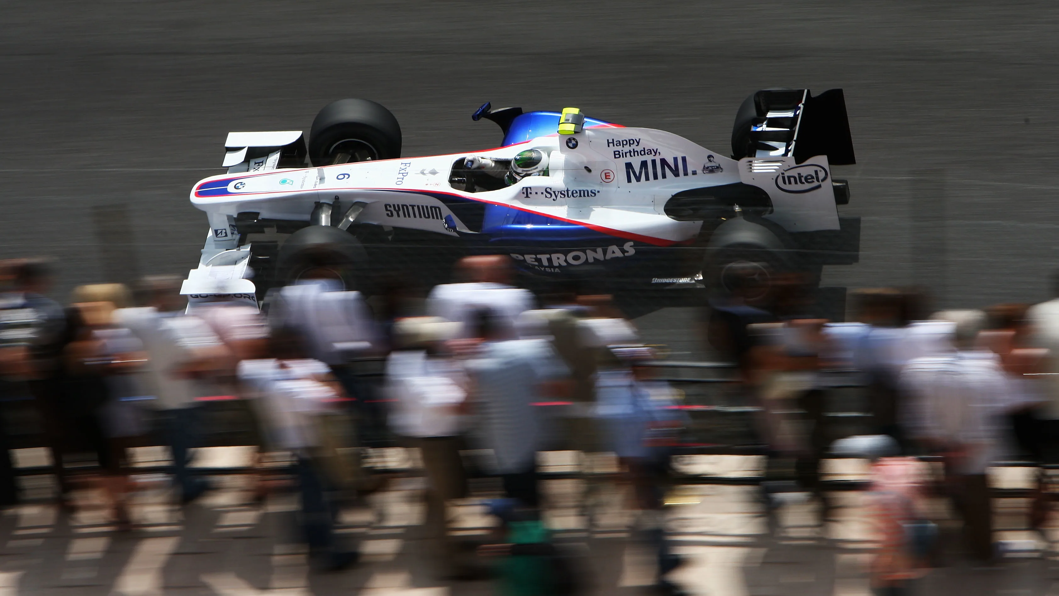MONTE CARLO, MONACO - MAY 23: Nick Heidfeld of Germany and BMW Sauber drives during qualifying for