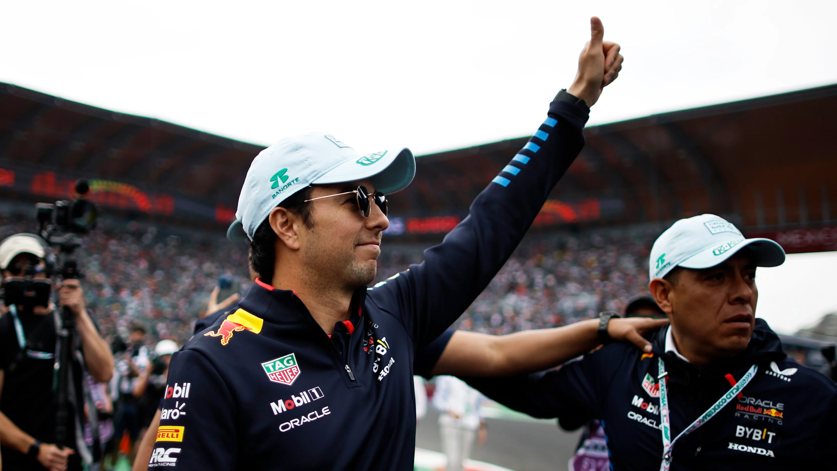 MEXICO CITY, MEXICO - OCTOBER 27: Sergio Perez of Mexico and Oracle Red Bull Racing acknowledges