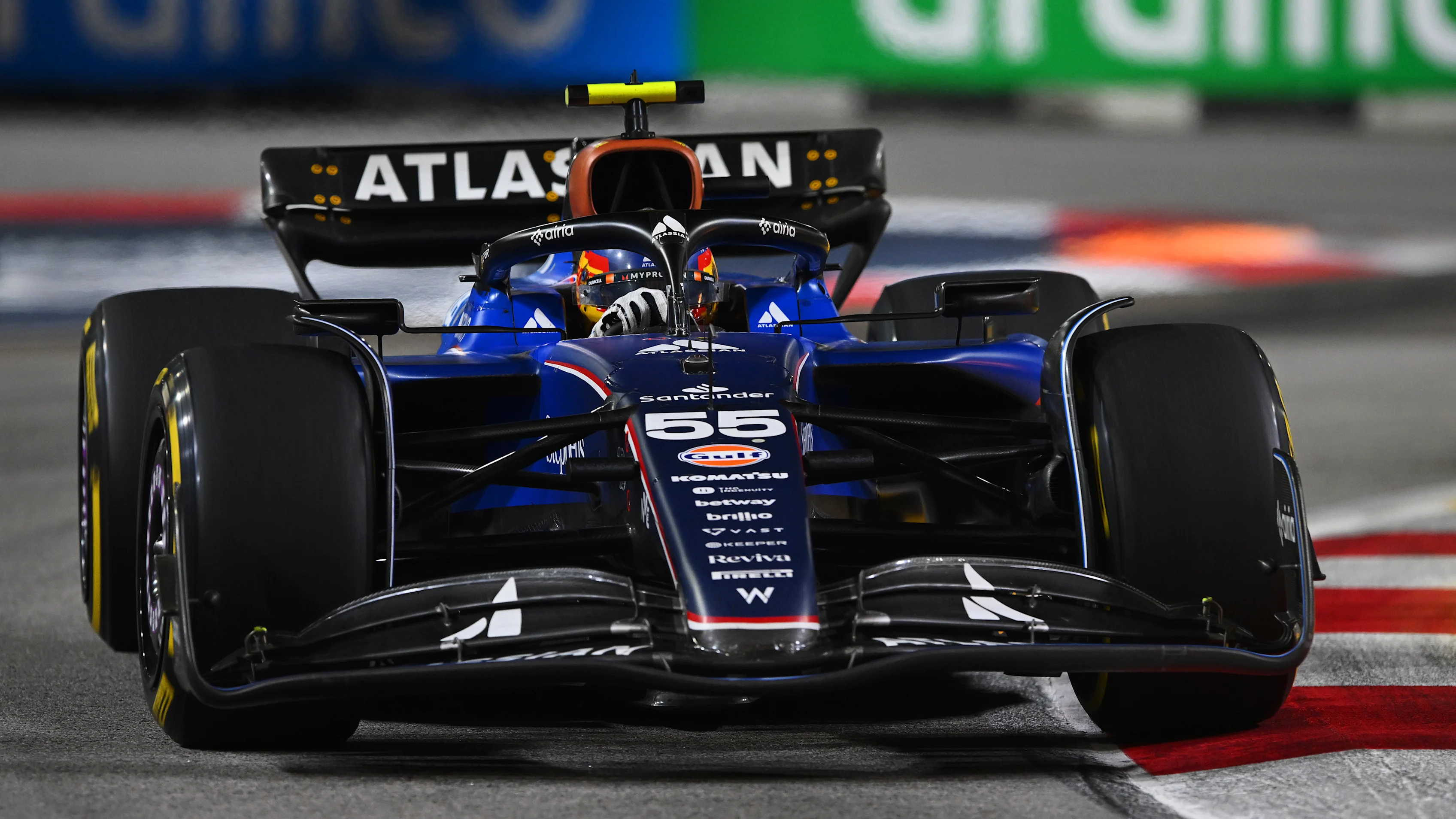 SINGAPORE, SINGAPORE - OCTOBER 05: Carlos Sainz of Spain driving the (55) Williams FW47 Mercedes on