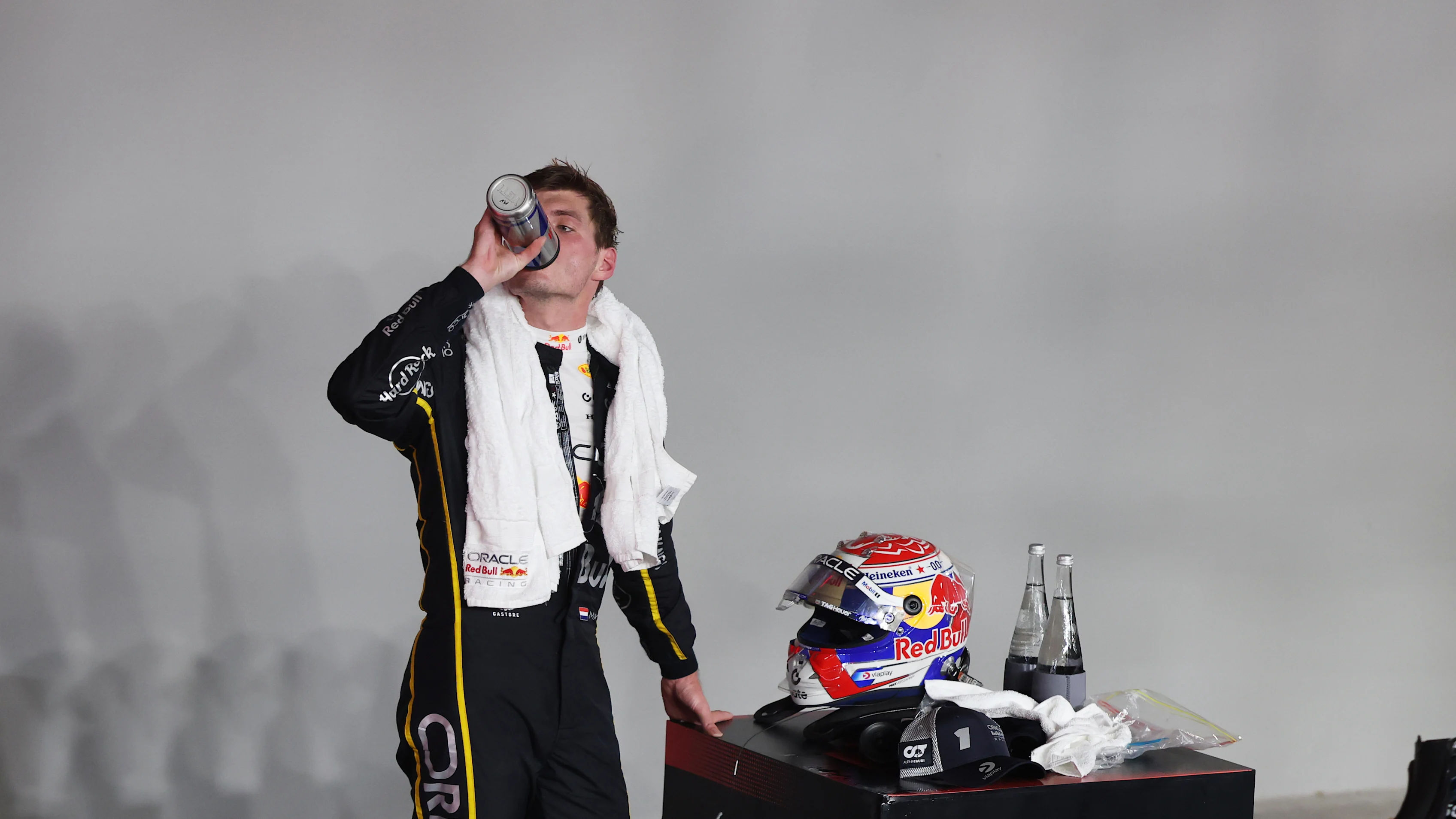 SINGAPORE, SINGAPORE - OCTOBER 05: Second placed Max Verstappen of the Netherlands and Oracle Red