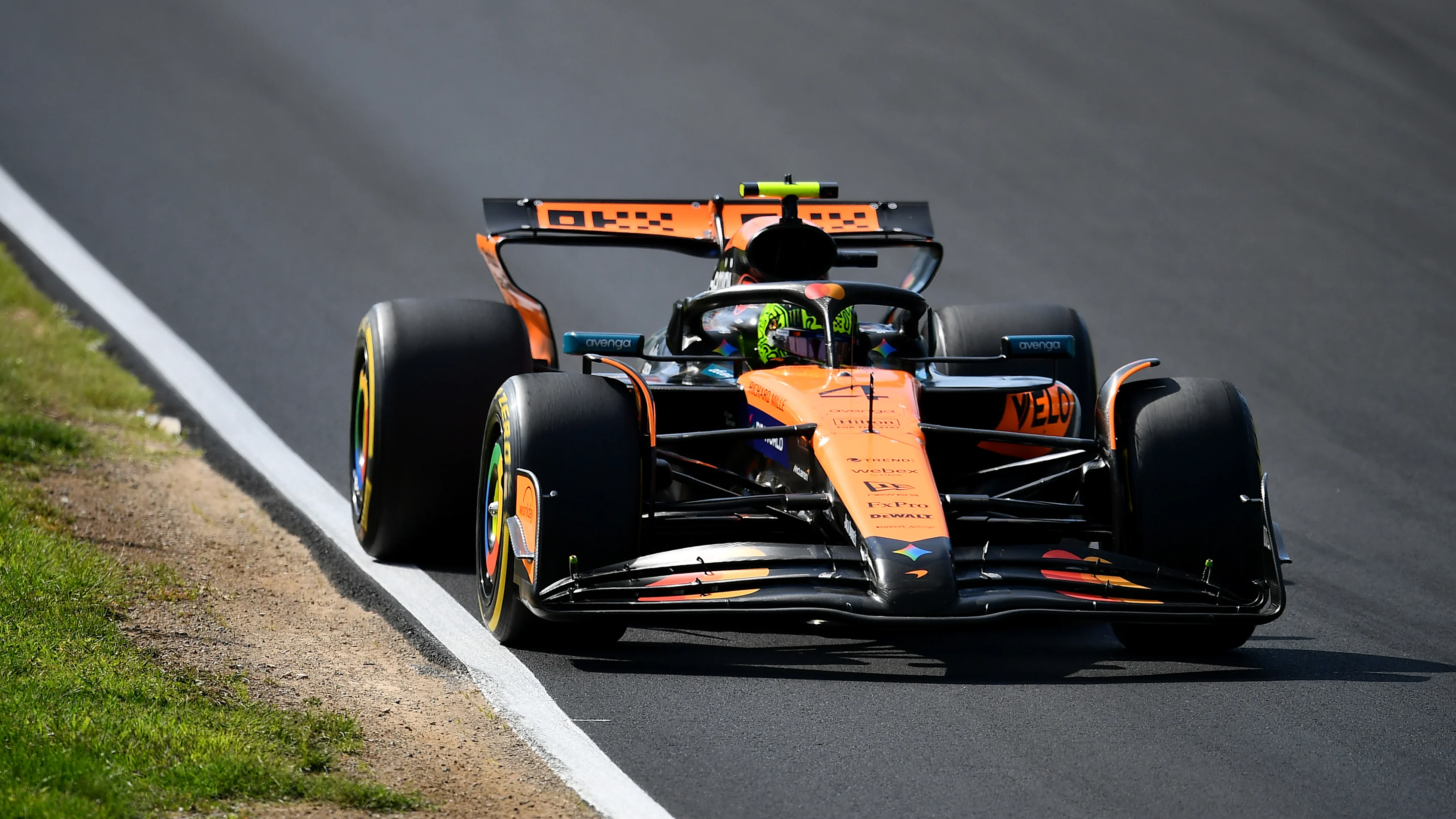 MONZA, ITALY - SEPTEMBER 07: Lando Norris of Great Britain driving the (4) McLaren MCL39 Mercedes