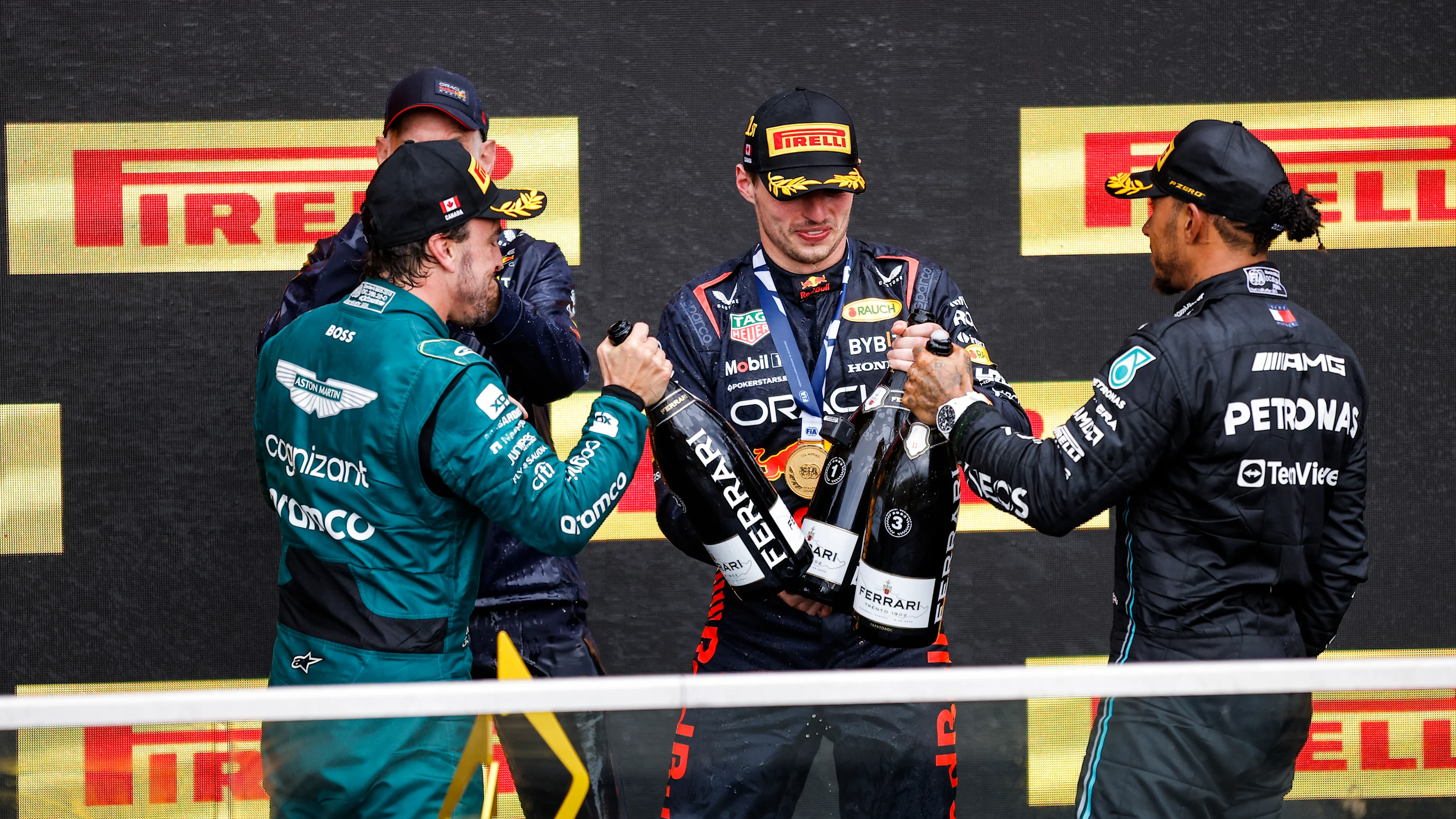 Max Verstappen of Netherlands, Oracle Red Bull Racing, portrait Fernando Alonso of Spain, Aston