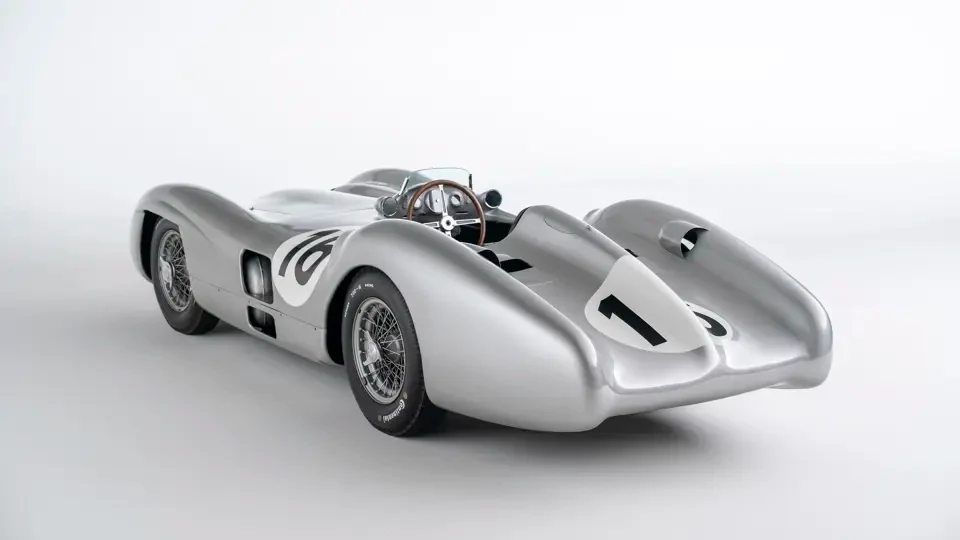 The 1954 Mercedes-Benz W 196 R Stromlinienwagen was driven by Fangio and Moss