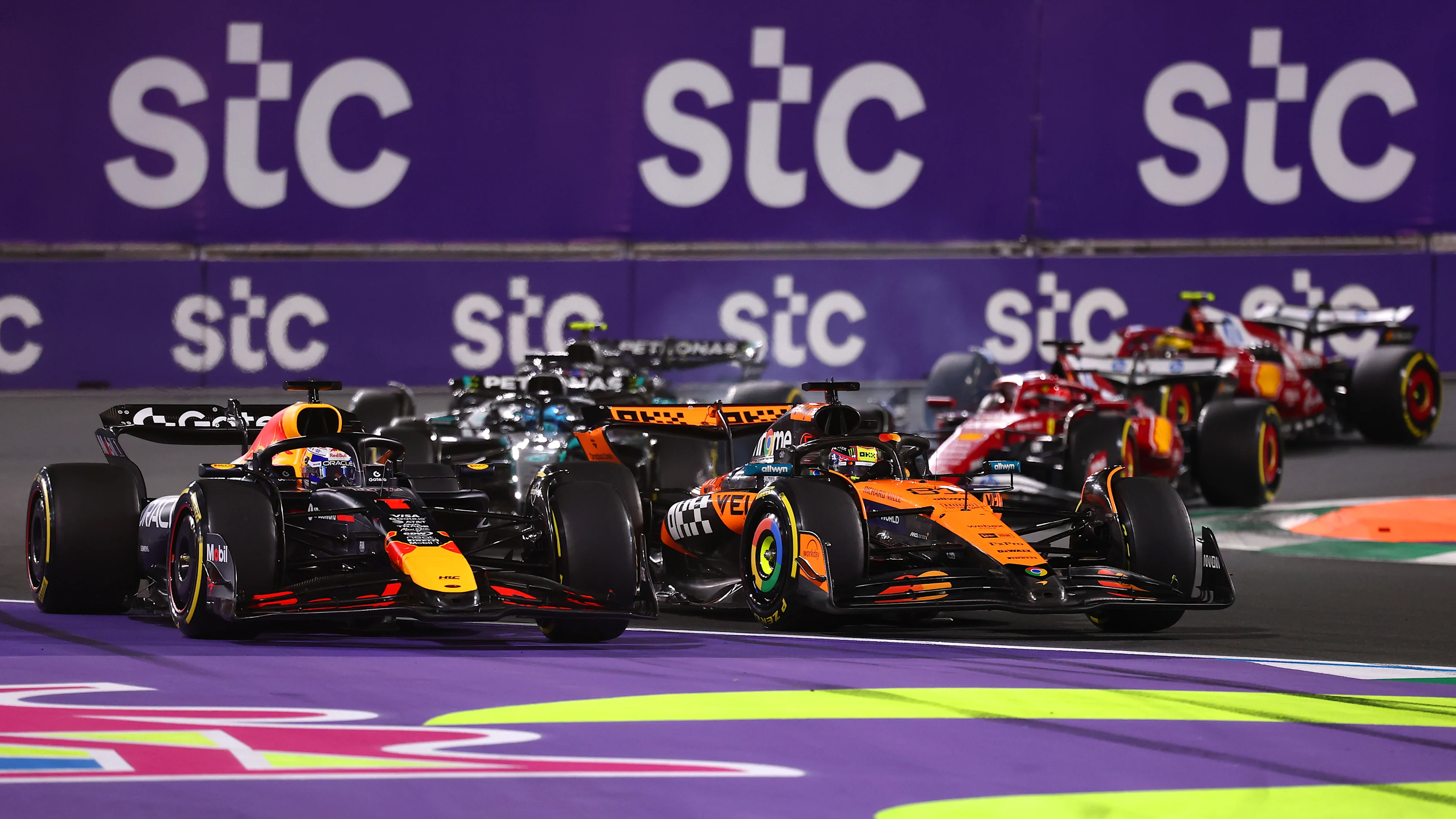 JEDDAH, SAUDI ARABIA - APRIL 20: Oscar Piastri of Australia driving the (81) McLaren MCL39 Mercedes