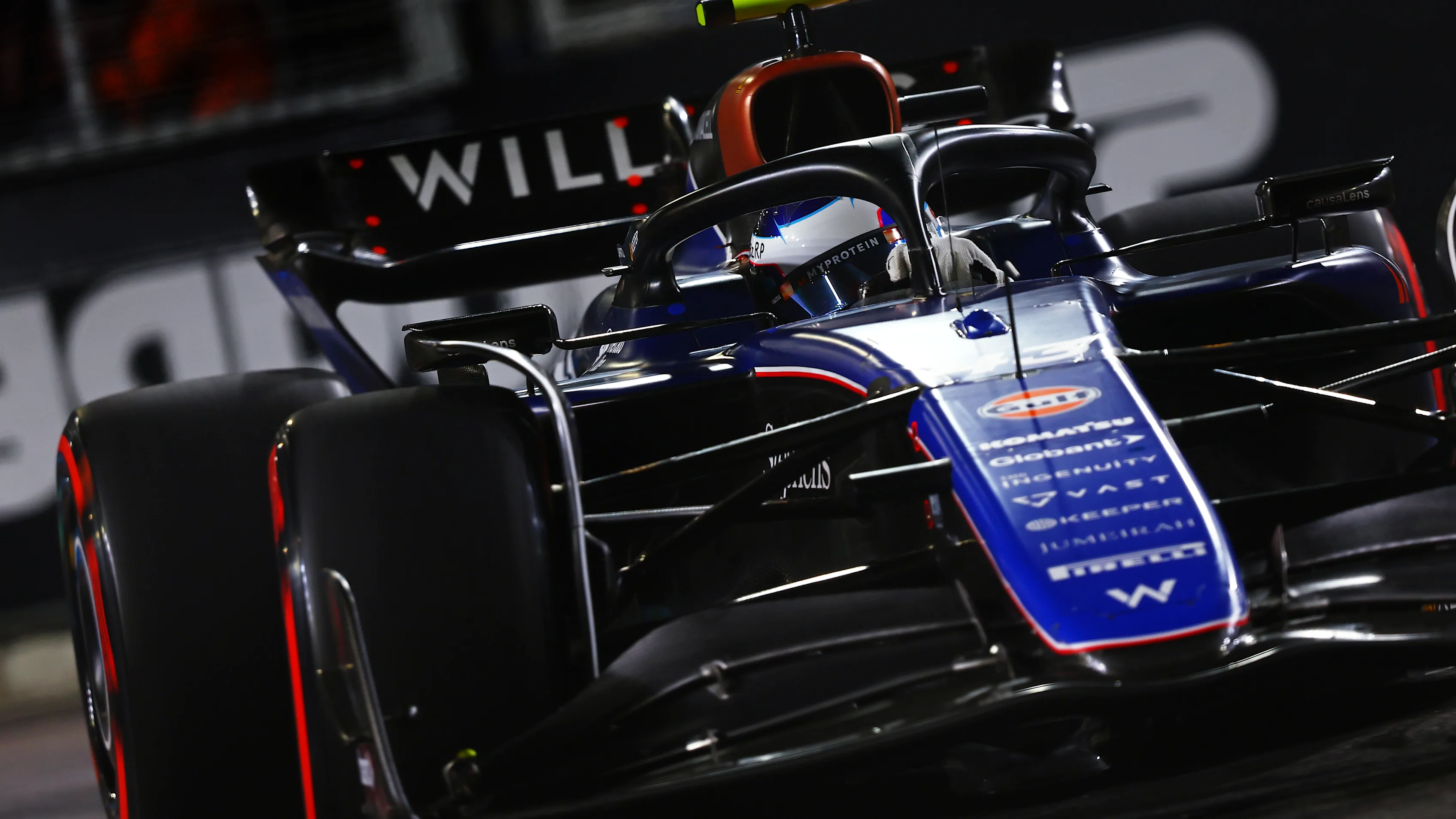 SINGAPORE, SINGAPORE - SEPTEMBER 21: Franco Colapinto of Argentina driving the (43) Williams FW46