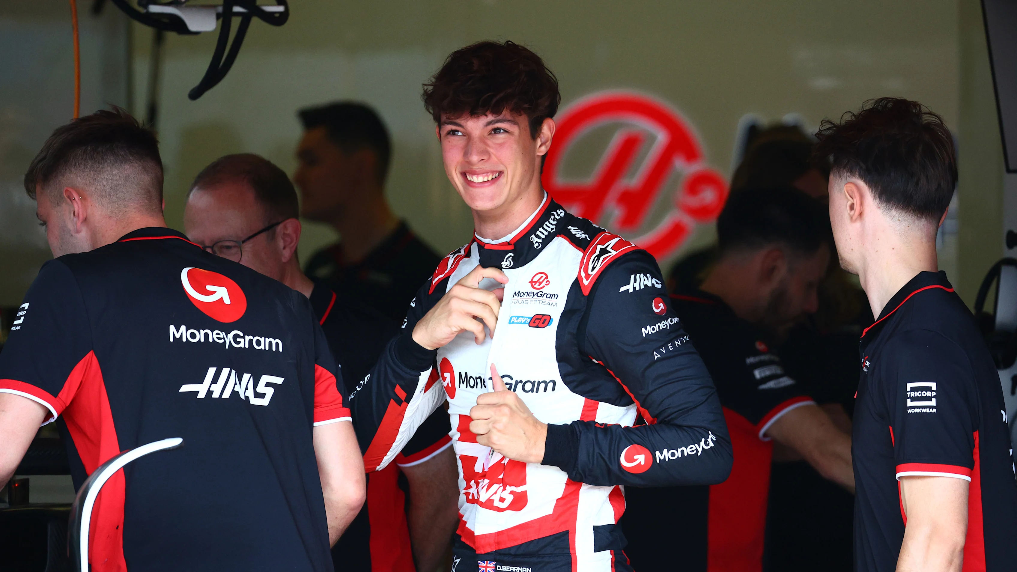 BAKU, AZERBAIJAN - SEPTEMBER 12: Oliver Bearman of Great Britain and Haas F1 has a seat fitting in