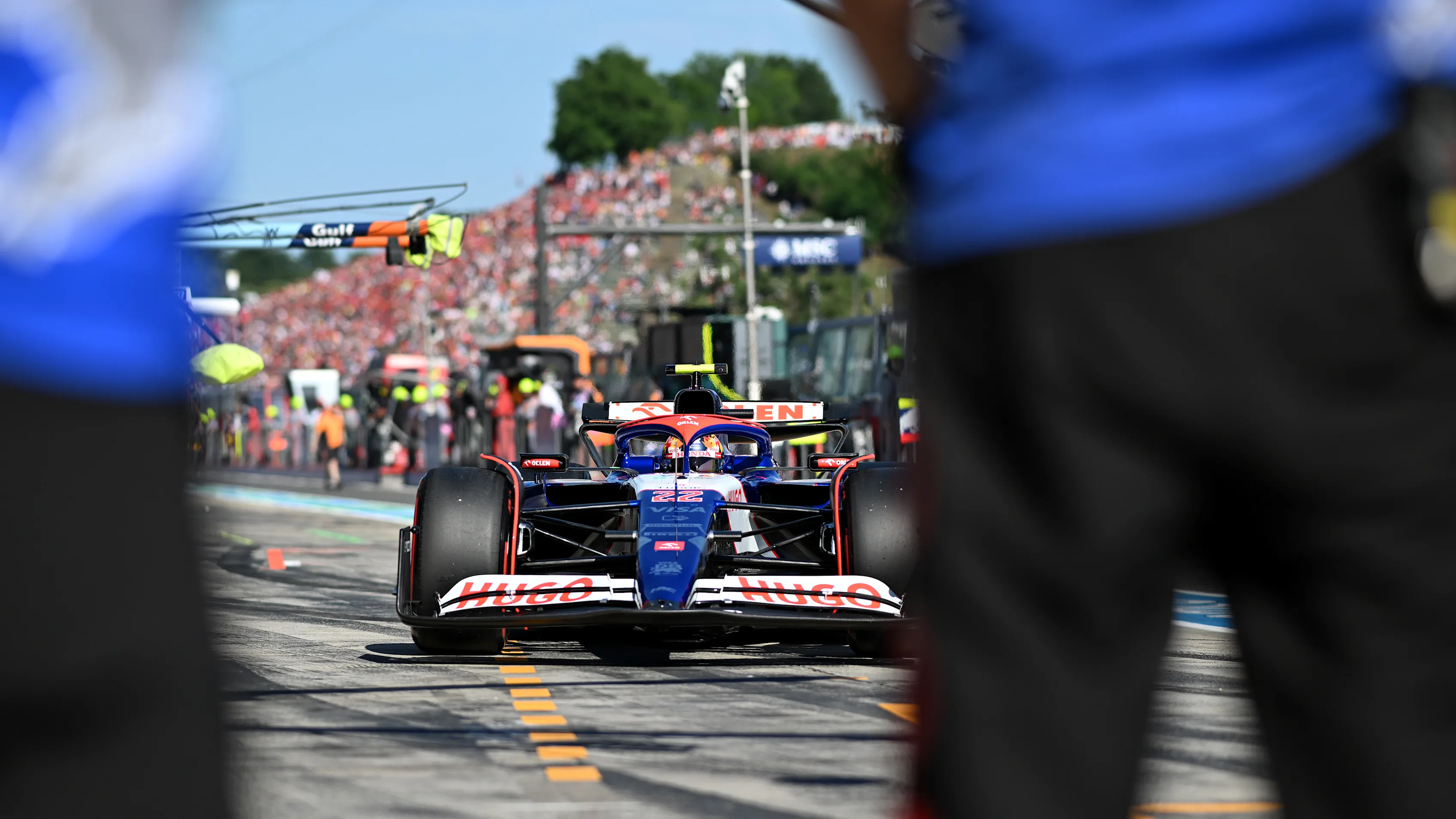 IMOLA, ITALY - MAY 18: Yuki Tsunoda of Japan driving the (22) Visa Cash App RB VCARB 01 stops in