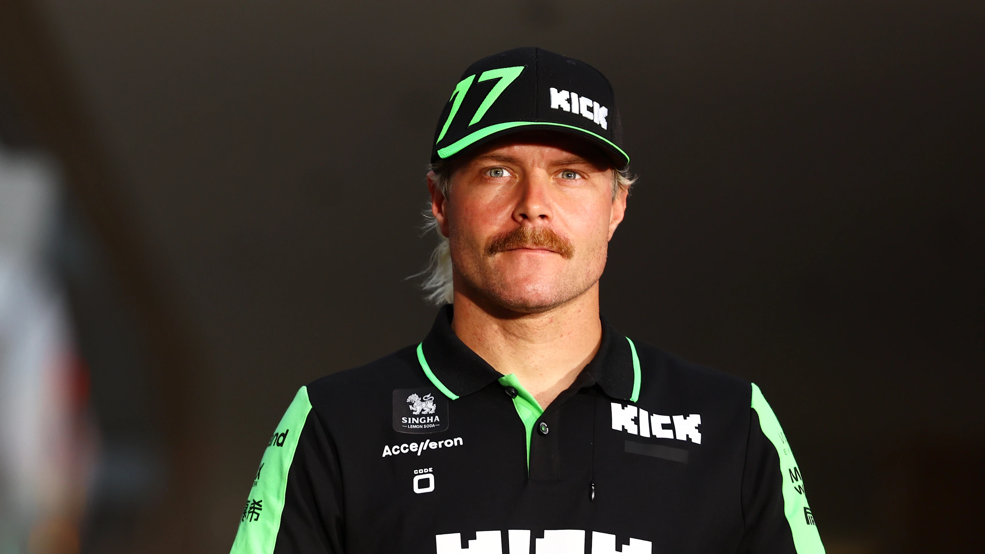 LUSAIL CITY, QATAR - NOVEMBER 28: Valtteri Bottas of Finland and Stake F1 Team Kick Sauber talks to