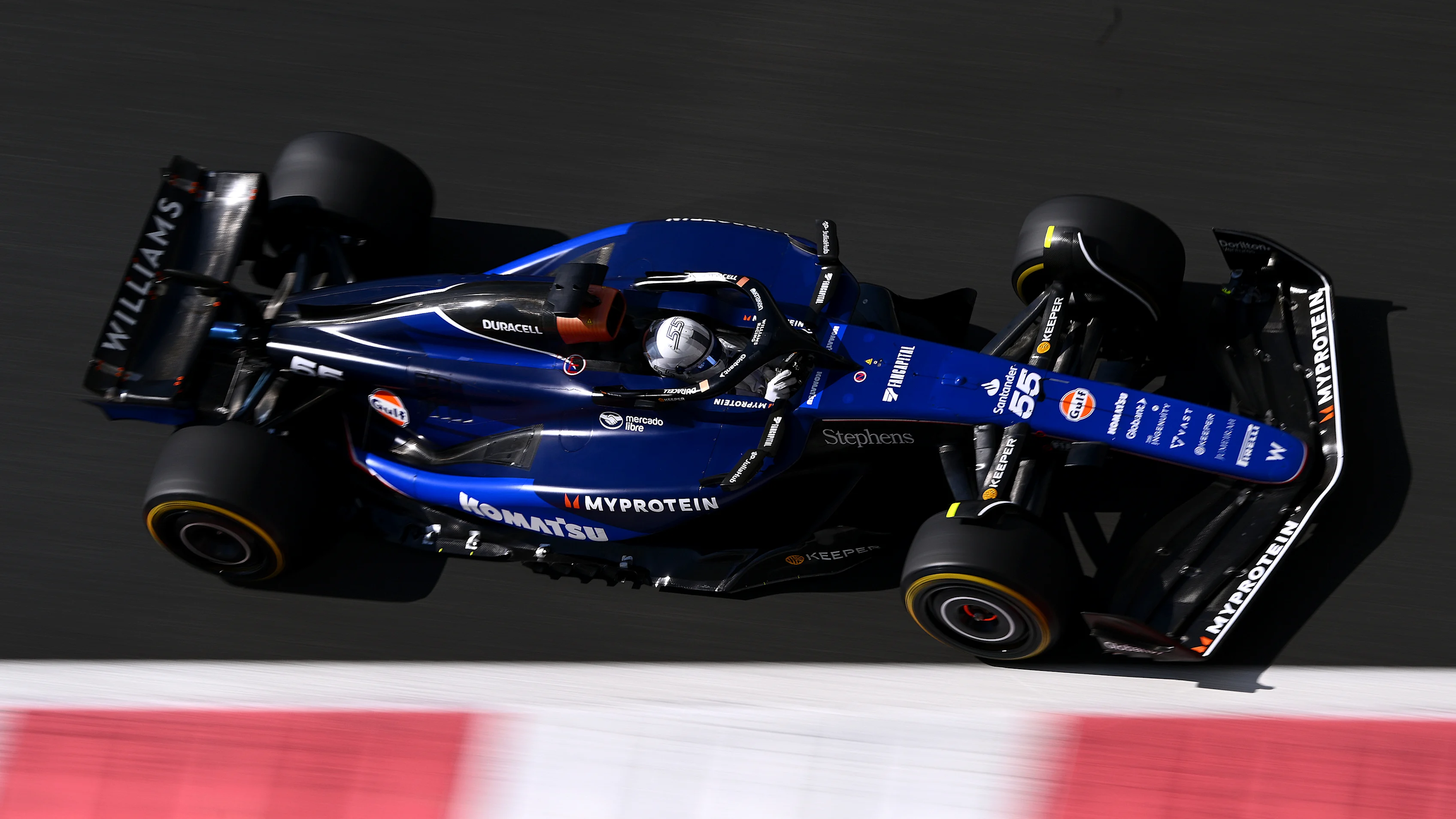 ABU DHABI, UNITED ARAB EMIRATES - DECEMBER 10: Carlos Sainz of Spain driving the (55) Williams FW46